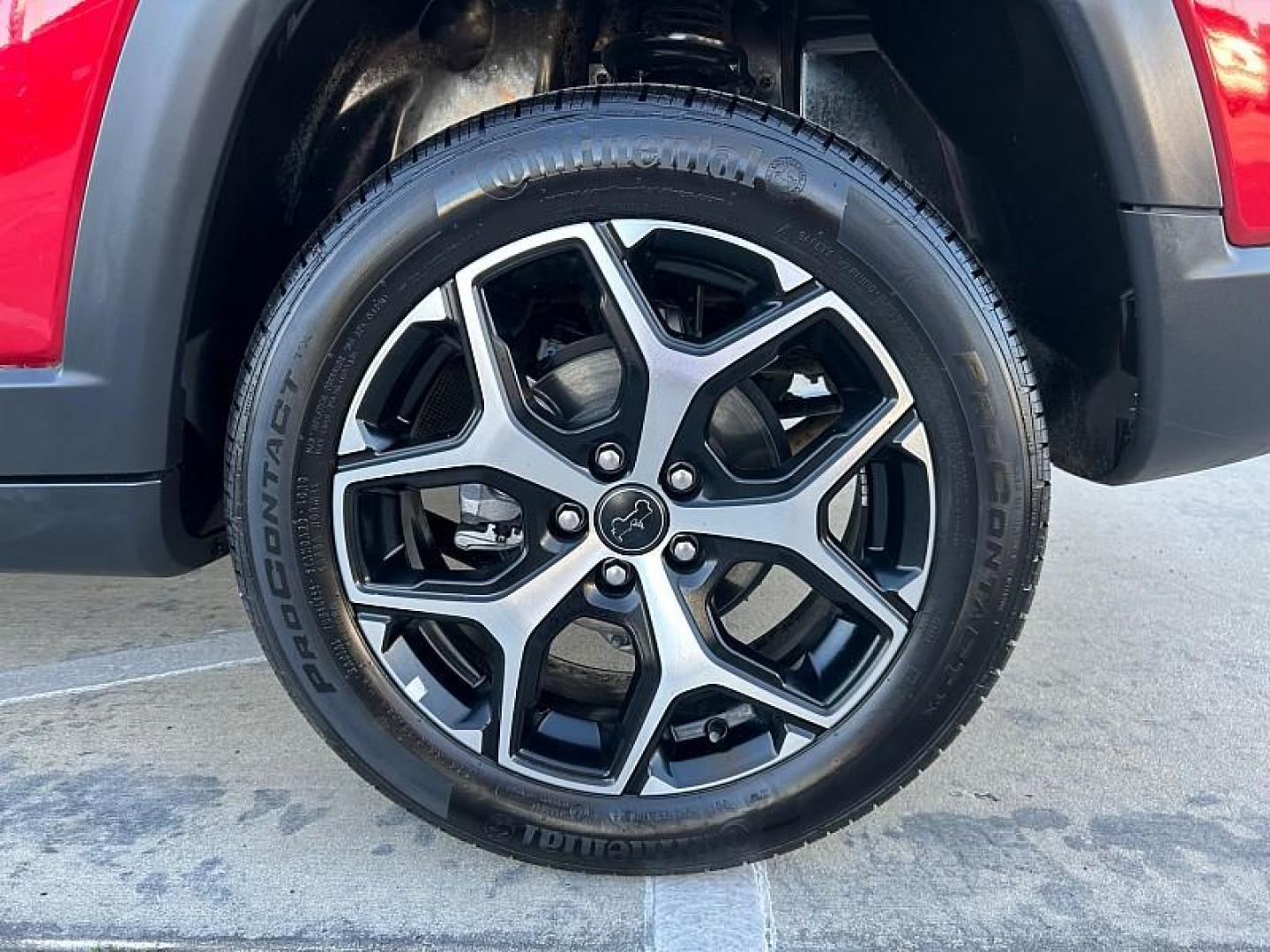 2025 RED Jeep Compass (3C4NJDCN1ST) with an 4-Cyl Turbo 2.0 Liter engine, Automatic 8-Spd transmission, located at 412 Auto Vista Drive, Palmdale, CA, 93551, (661) 945-0620, 34.592636, -118.136681 - Photo#19