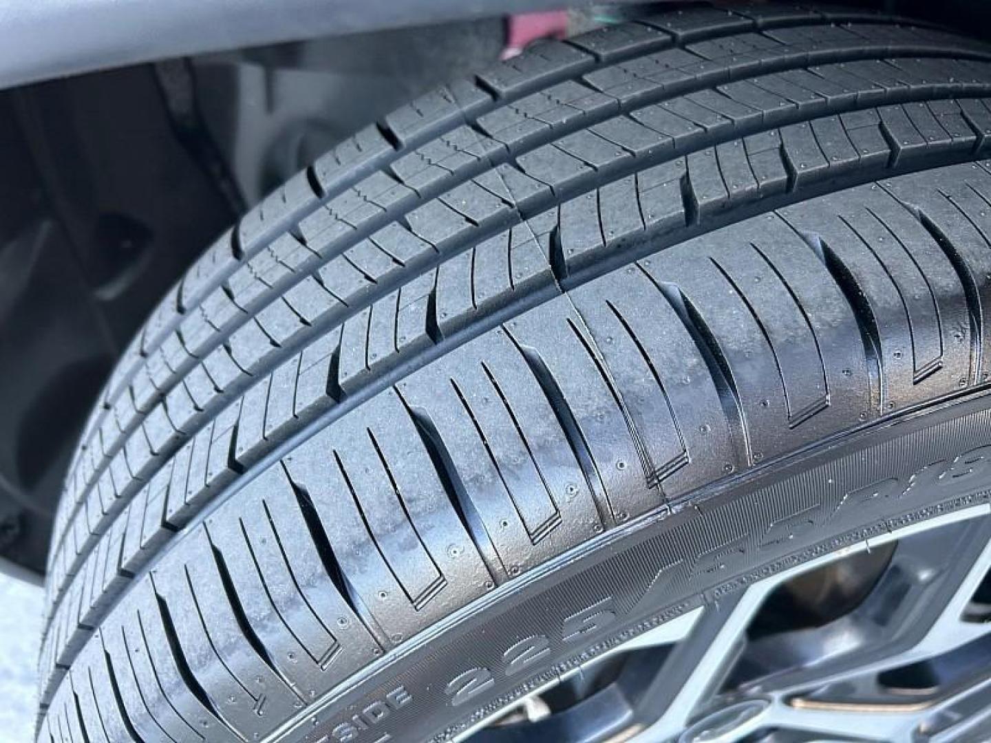 2025 RED Jeep Compass (3C4NJDCN1ST) with an 4-Cyl Turbo 2.0 Liter engine, Automatic 8-Spd transmission, located at 412 Auto Vista Drive, Palmdale, CA, 93551, (661) 945-0620, 34.592636, -118.136681 - Photo#20