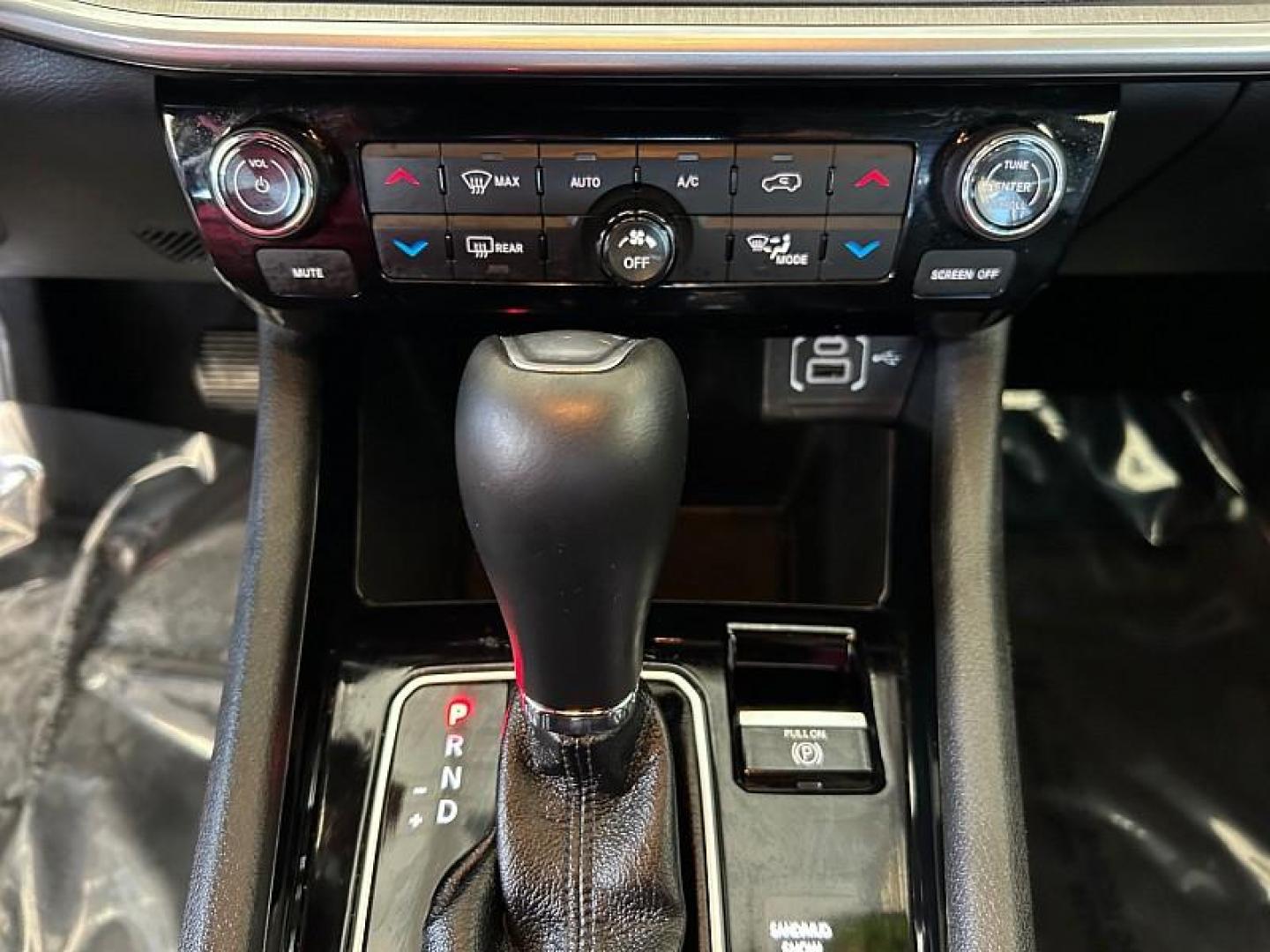 2025 RED Jeep Compass (3C4NJDCN1ST) with an 4-Cyl Turbo 2.0 Liter engine, Automatic 8-Spd transmission, located at 412 Auto Vista Drive, Palmdale, CA, 93551, (661) 945-0620, 34.592636, -118.136681 - Photo#24