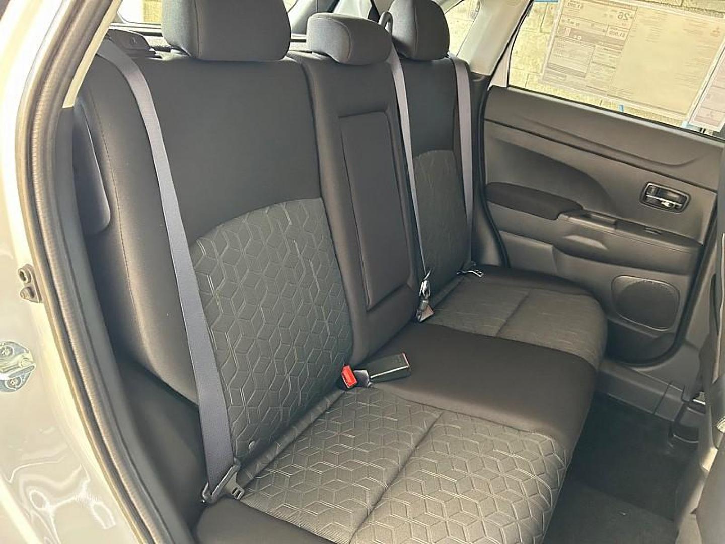 2021 WHITE Tesla Model 3 (5YJ3E1EA9MF) with an AC Electric Motor engine, Single-Speed Fixed Gear transmission, located at 412 Auto Vista Drive, Palmdale, CA, 93551, (661) 945-0620, 34.592636, -118.136681 - Photo#31