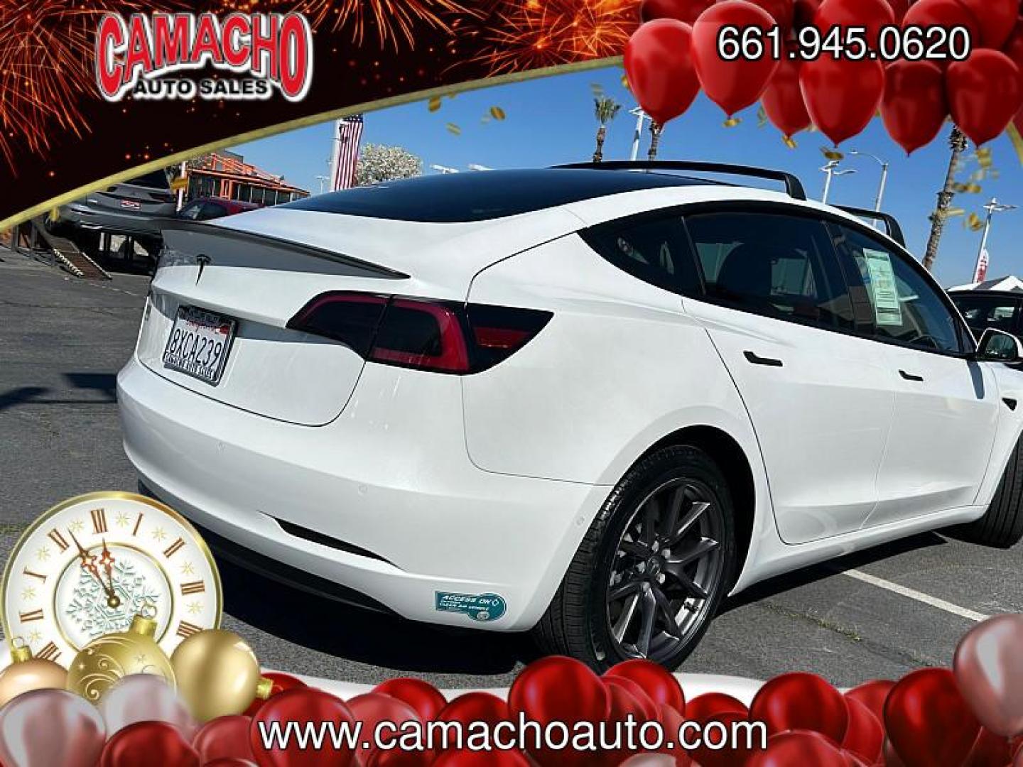 2021 WHITE Tesla Model 3 (5YJ3E1EA9MF) with an AC Electric Motor engine, Single-Speed Fixed Gear transmission, located at 412 Auto Vista Drive, Palmdale, CA, 93551, (661) 945-0620, 34.592636, -118.136681 - Photo#3