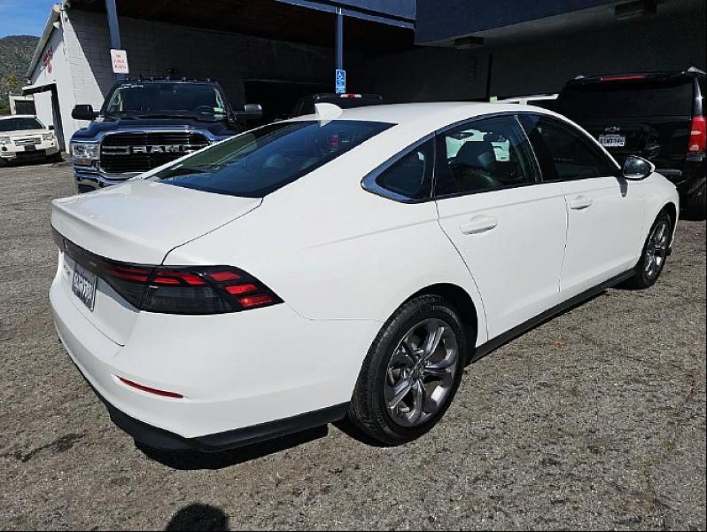 2024 WHITE Honda Accord Sedan (1HGCY1F34RA) with an 4-Cyl Turbo 1.5 Liter engine, Automatic CVT transmission, located at 412 Auto Vista Drive, Palmdale, CA, 93551, (661) 945-0620, 34.592636, -118.136681 - Photo#2