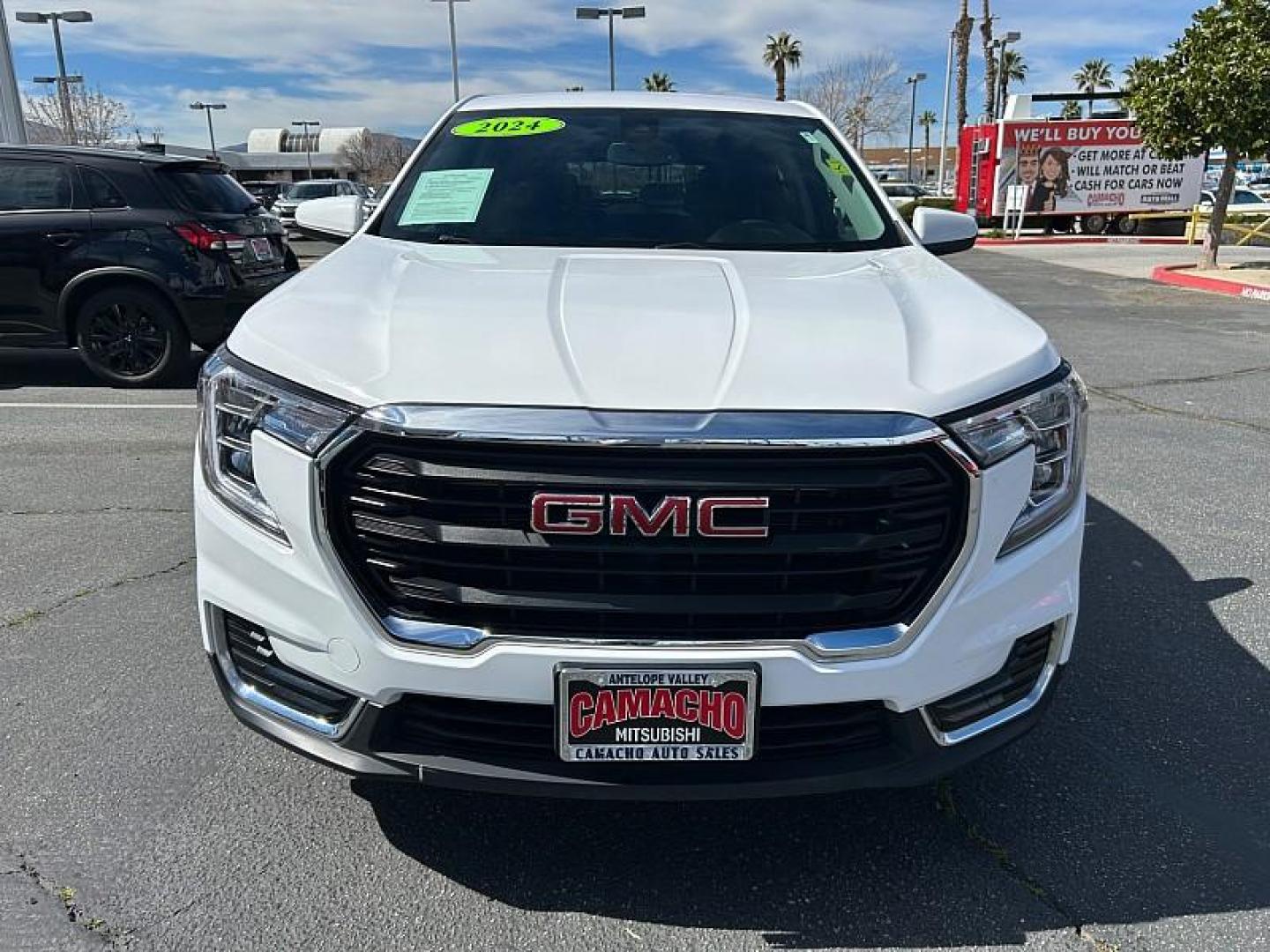 2024 WHITE GMC Terrain (3GKALMEG2RL) with an 4-Cyl Turbo 1.5 Liter engine, Automatic 9-Spd transmission, located at 412 Auto Vista Drive, Palmdale, CA, 93551, (661) 945-0620, 34.592636, -118.136681 - Photo#6