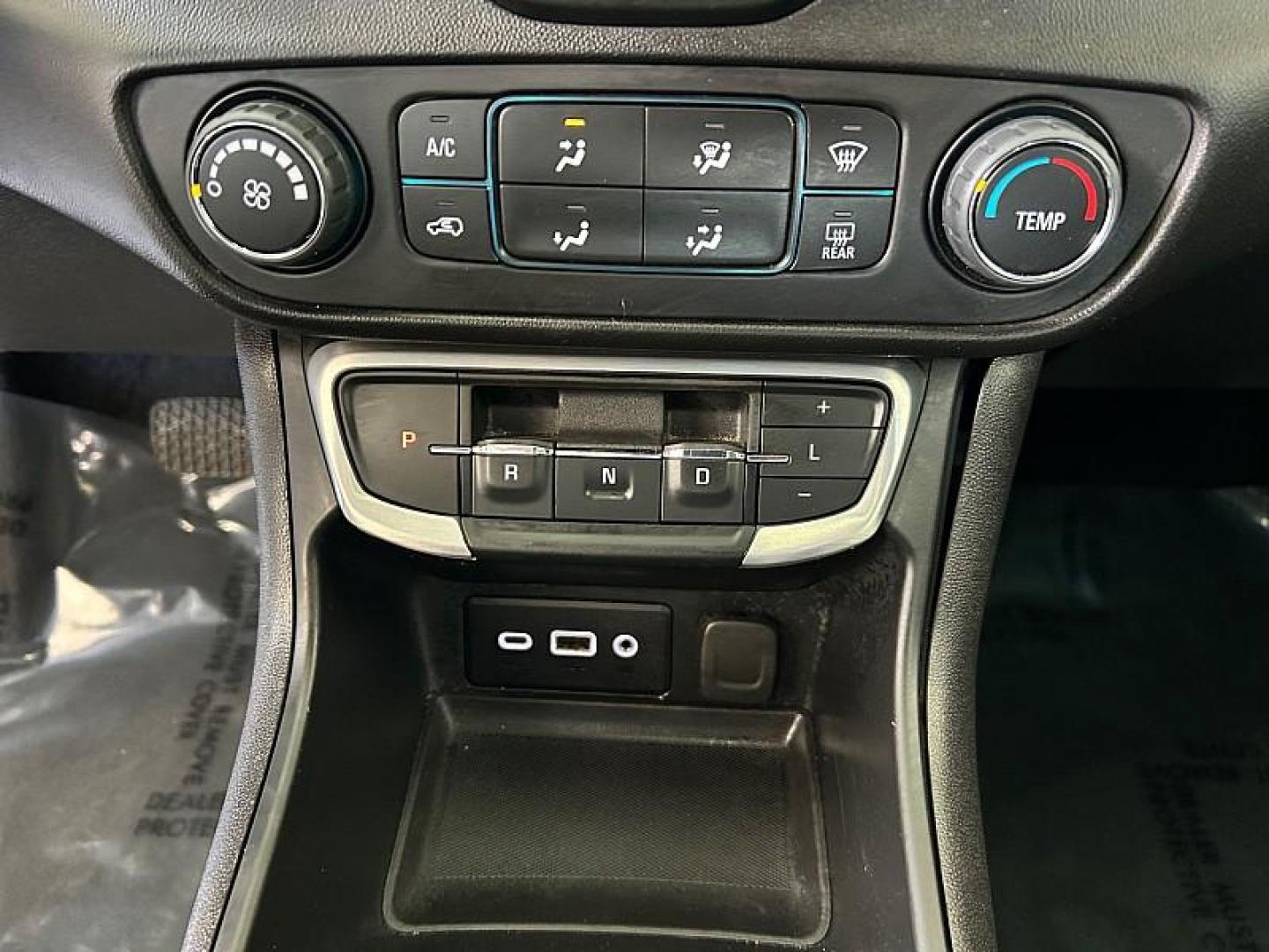 2024 WHITE GMC Terrain (3GKALMEG2RL) with an 4-Cyl Turbo 1.5 Liter engine, Automatic 9-Spd transmission, located at 412 Auto Vista Drive, Palmdale, CA, 93551, (661) 945-0620, 34.592636, -118.136681 - Photo#18