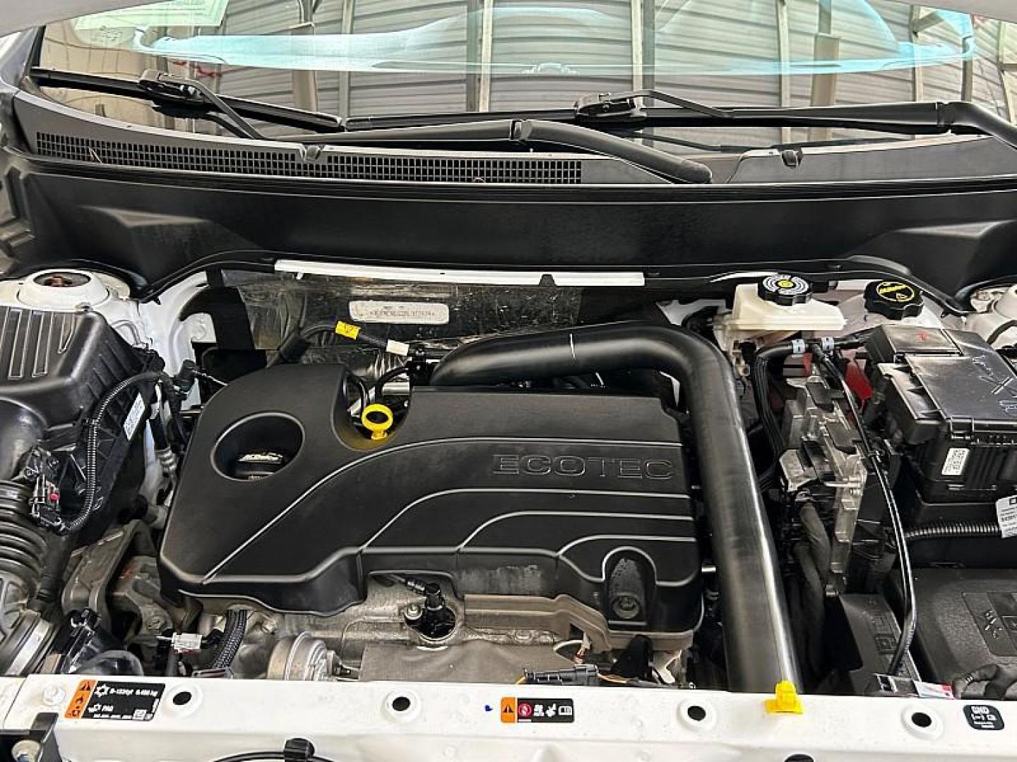 2024 WHITE GMC Terrain (3GKALMEG2RL) with an 4-Cyl Turbo 1.5 Liter engine, Automatic 9-Spd transmission, located at 412 Auto Vista Drive, Palmdale, CA, 93551, (661) 945-0620, 34.592636, -118.136681 - Photo#20