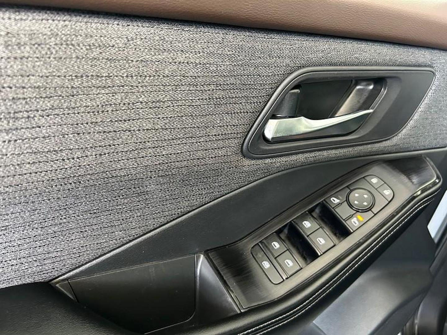 2023 SILVER Nissan Rogue (5N1BT3BA1PC) with an 3-Cyl Turbo 1.5 Liter engine, Automatic CVT w/Xtronic transmission, located at 412 Auto Vista Drive, Palmdale, CA, 93551, (661) 945-0620, 34.592636, -118.136681 - Photo#28