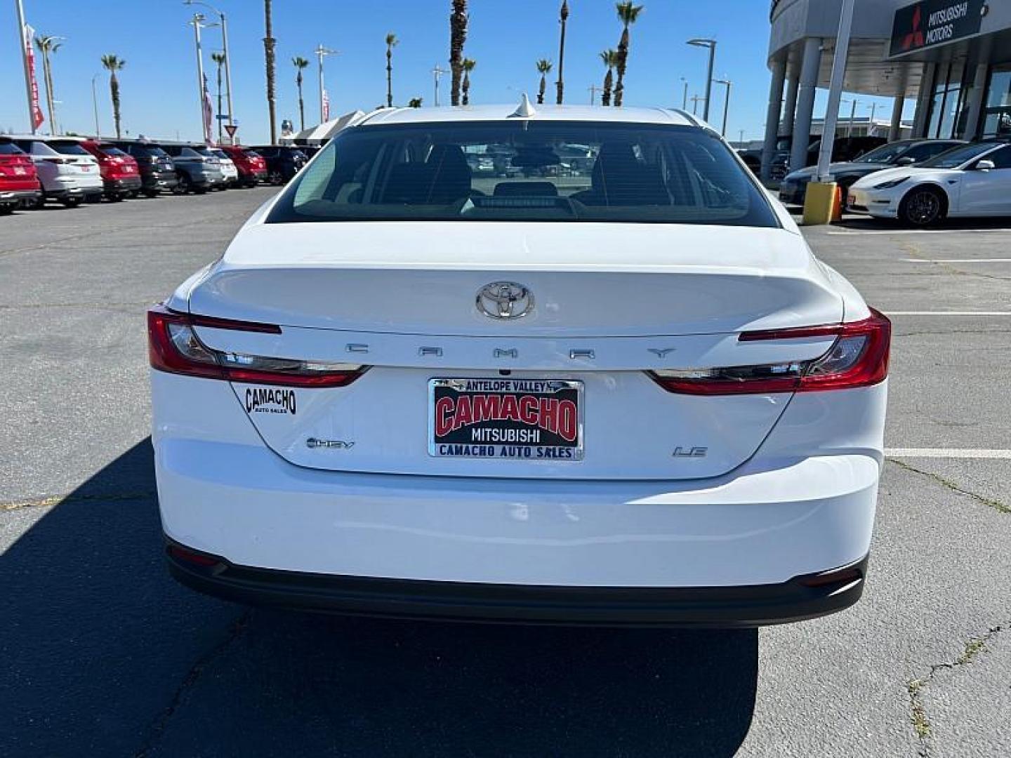 2025 WHITE Toyota Camry (4T1DAACK2SU) with an 4-Cyl Hybrid 2.5 Liter engine, Automatic CVT transmission, located at 412 Auto Vista Drive, Palmdale, CA, 93551, (661) 945-0620, 34.592636, -118.136681 - Photo#3