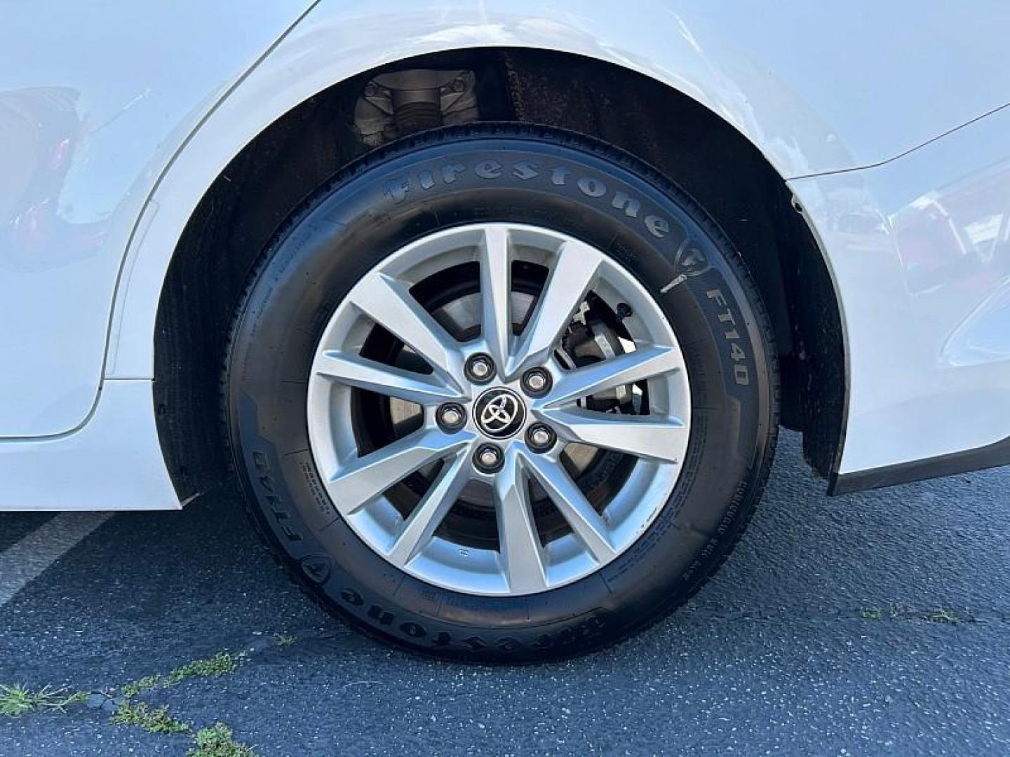 2025 WHITE Toyota Camry (4T1DAACK2SU) with an 4-Cyl Hybrid 2.5 Liter engine, Automatic CVT transmission, located at 412 Auto Vista Drive, Palmdale, CA, 93551, (661) 945-0620, 34.592636, -118.136681 - Photo#14