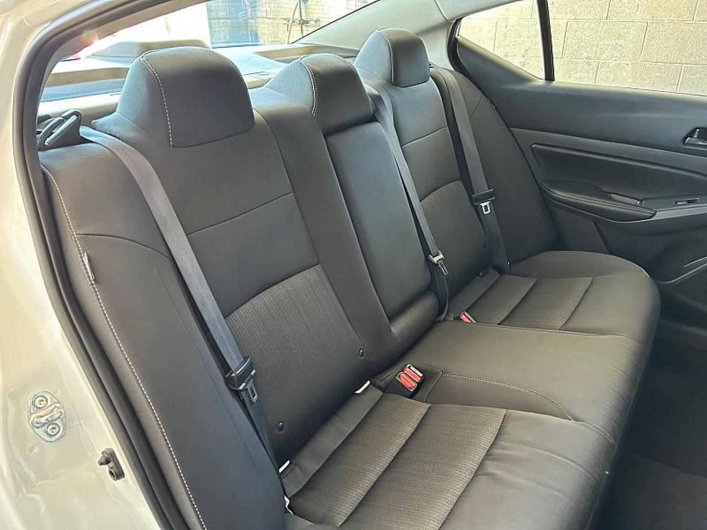 2025 WHITE Nissan Altima (1N4BL4DV5SN) with an 4-Cyl 2.5 Liter engine, Automatic CVT transmission, located at 412 Auto Vista Drive, Palmdale, CA, 93551, (661) 945-0620, 34.592636, -118.136681 - Photo#16