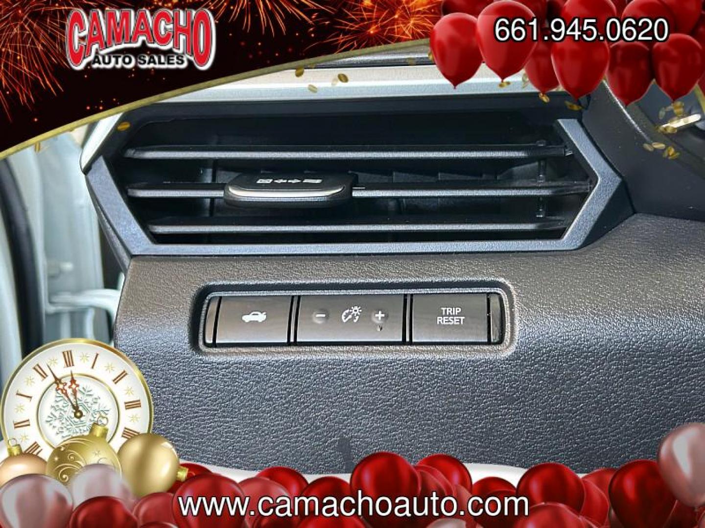 2025 WHITE Nissan Altima (1N4BL4DV5SN) with an 4-Cyl 2.5 Liter engine, Automatic CVT transmission, located at 412 Auto Vista Drive, Palmdale, CA, 93551, (661) 945-0620, 34.592636, -118.136681 - Photo#19