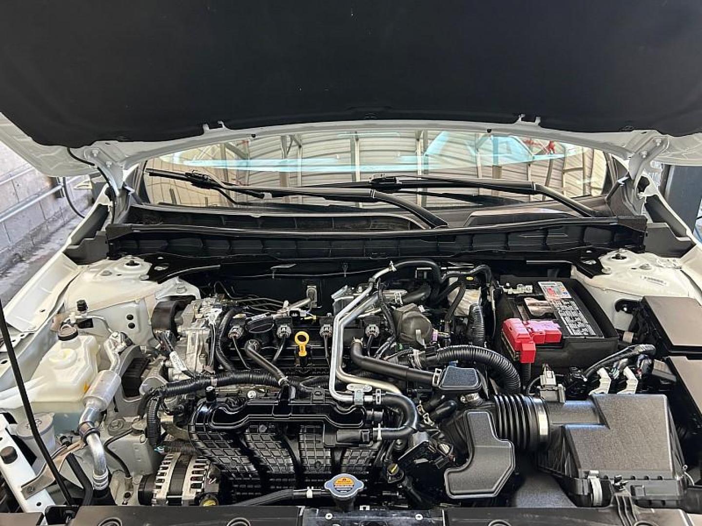 2025 WHITE Nissan Altima (1N4BL4DV5SN) with an 4-Cyl 2.5 Liter engine, Automatic CVT transmission, located at 412 Auto Vista Drive, Palmdale, CA, 93551, (661) 945-0620, 34.592636, -118.136681 - Photo#25