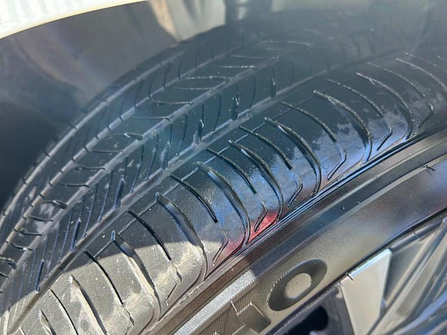 2025 WHITE Nissan Altima (1N4BL4DV5SN) with an 4-Cyl 2.5 Liter engine, Automatic CVT transmission, located at 412 Auto Vista Drive, Palmdale, CA, 93551, (661) 945-0620, 34.592636, -118.136681 - Photo#29