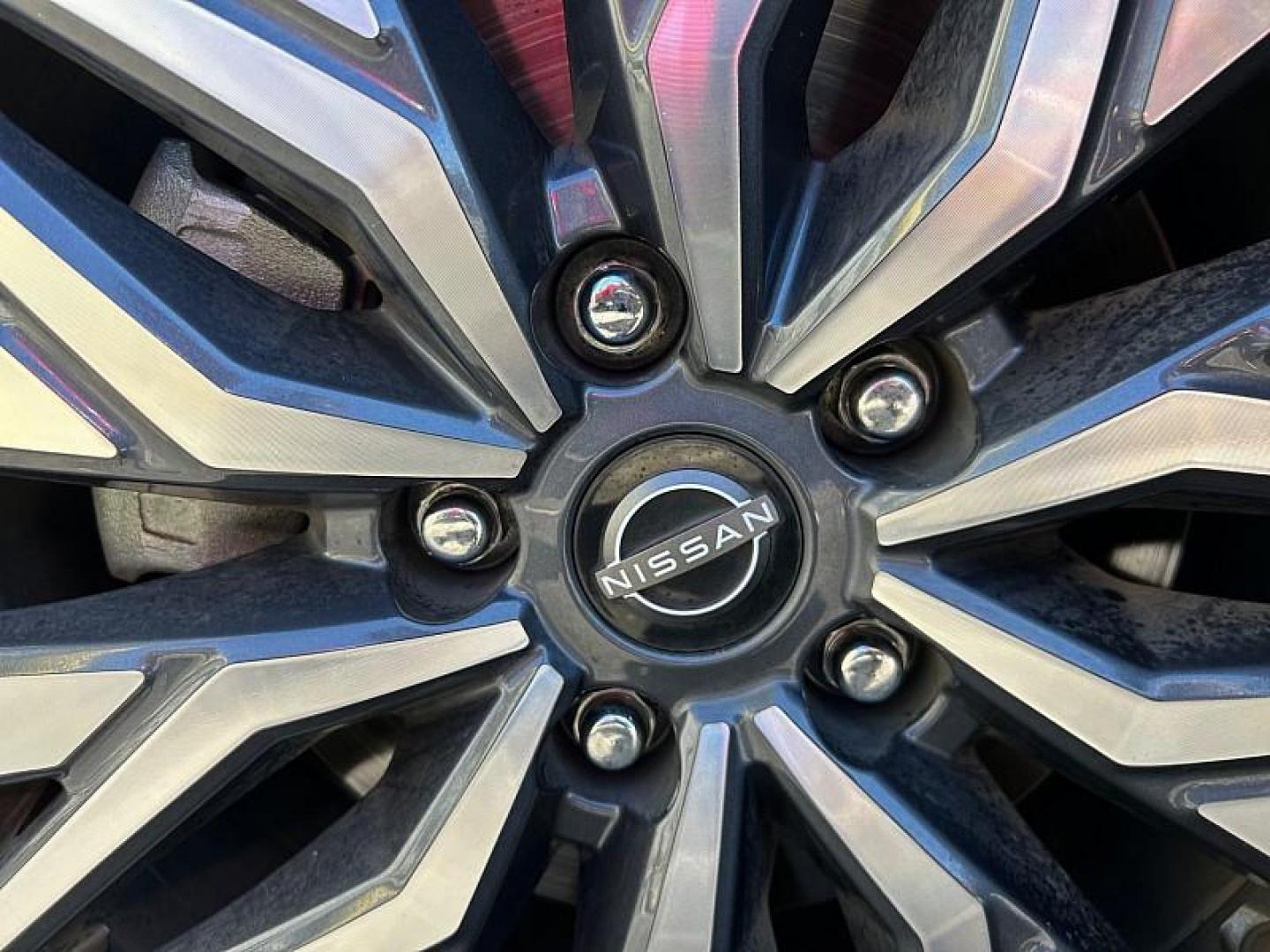 2025 WHITE Nissan Altima (1N4BL4DV5SN) with an 4-Cyl 2.5 Liter engine, Automatic CVT transmission, located at 412 Auto Vista Drive, Palmdale, CA, 93551, (661) 945-0620, 34.592636, -118.136681 - Photo#30