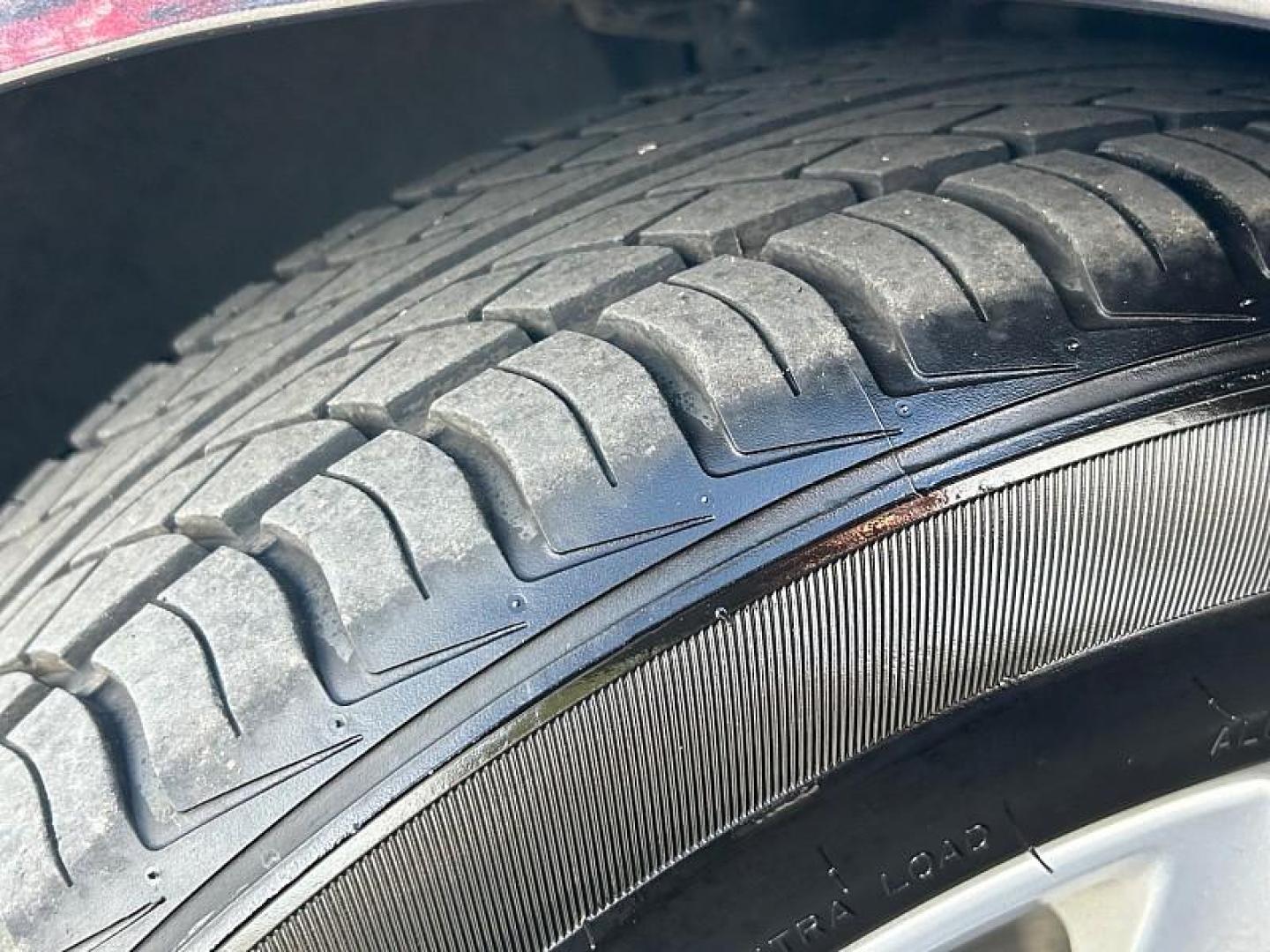 2023 GRAY Chevrolet Malibu (1G1ZD5ST2PF) with an 4-Cyl Turbo 1.5 Liter engine, Automatic CVT transmission, located at 412 Auto Vista Drive, Palmdale, CA, 93551, (661) 945-0620, 34.592636, -118.136681 - Photo#29