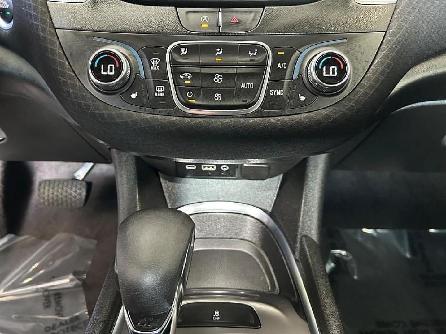 2023 GRAY Chevrolet Malibu (1G1ZD5ST2PF) with an 4-Cyl Turbo 1.5 Liter engine, Automatic CVT transmission, located at 412 Auto Vista Drive, Palmdale, CA, 93551, (661) 945-0620, 34.592636, -118.136681 - Photo#39