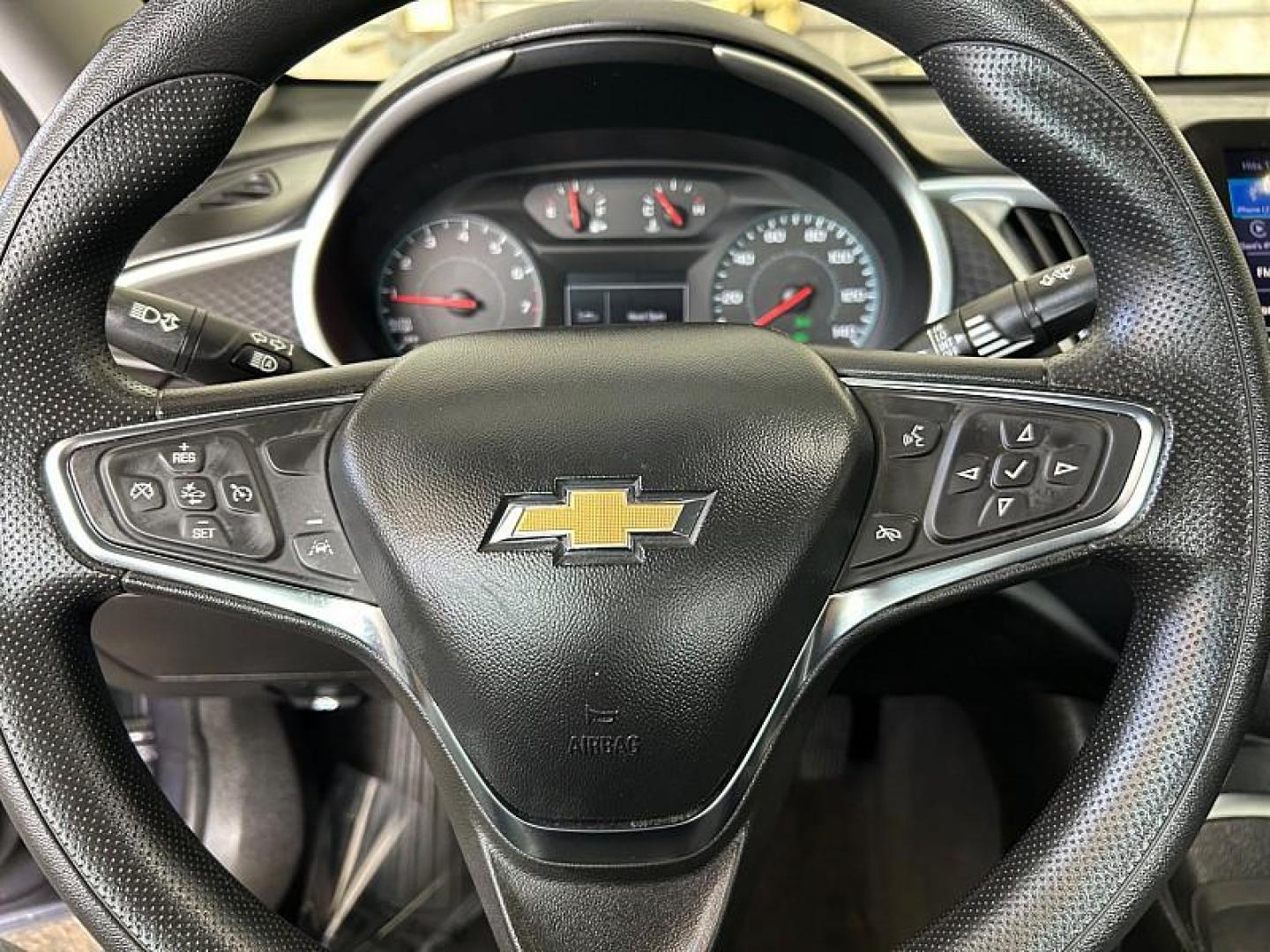 2023 GRAY Chevrolet Malibu (1G1ZD5ST2PF) with an 4-Cyl Turbo 1.5 Liter engine, Automatic CVT transmission, located at 412 Auto Vista Drive, Palmdale, CA, 93551, (661) 945-0620, 34.592636, -118.136681 - Photo#47