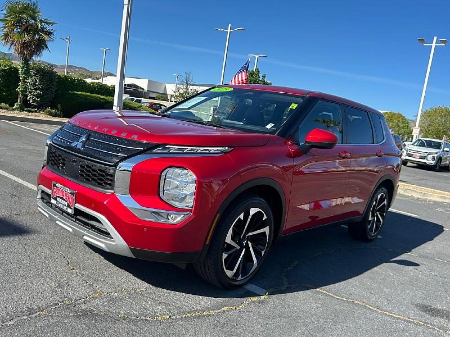 2023 RED Mitsubishi Outlander (JA4J3UA82PZ) with an 4-Cyl 2.5 Liter engine, Automatic CVT transmission, located at 412 Auto Vista Drive, Palmdale, CA, 93551, (661) 945-0620, 34.592636, -118.136681 - Photo#2