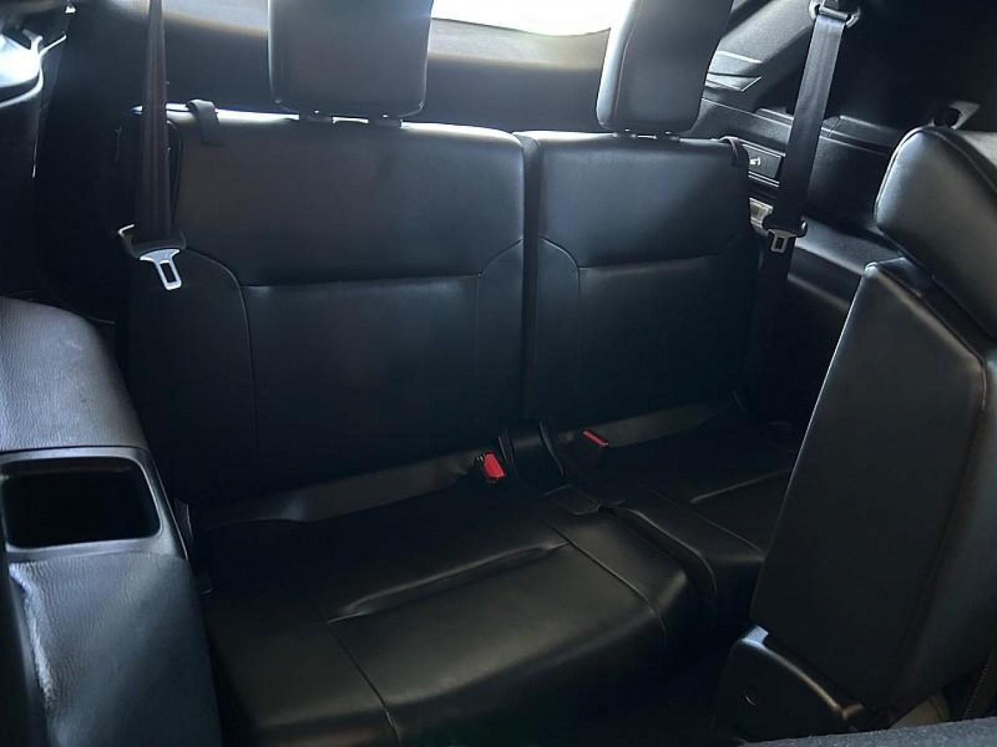 2023 RED Mitsubishi Outlander (JA4J3UA82PZ) with an 4-Cyl 2.5 Liter engine, Automatic CVT transmission, located at 412 Auto Vista Drive, Palmdale, CA, 93551, (661) 945-0620, 34.592636, -118.136681 - Photo#27