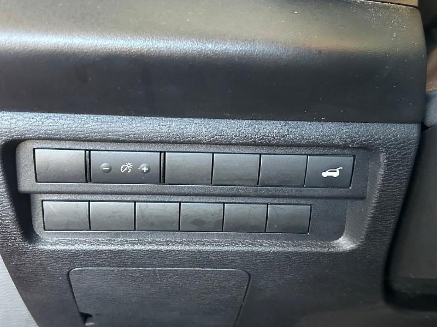 2023 RED Mitsubishi Outlander (JA4J3UA82PZ) with an 4-Cyl 2.5 Liter engine, Automatic CVT transmission, located at 412 Auto Vista Drive, Palmdale, CA, 93551, (661) 945-0620, 34.592636, -118.136681 - Photo#31