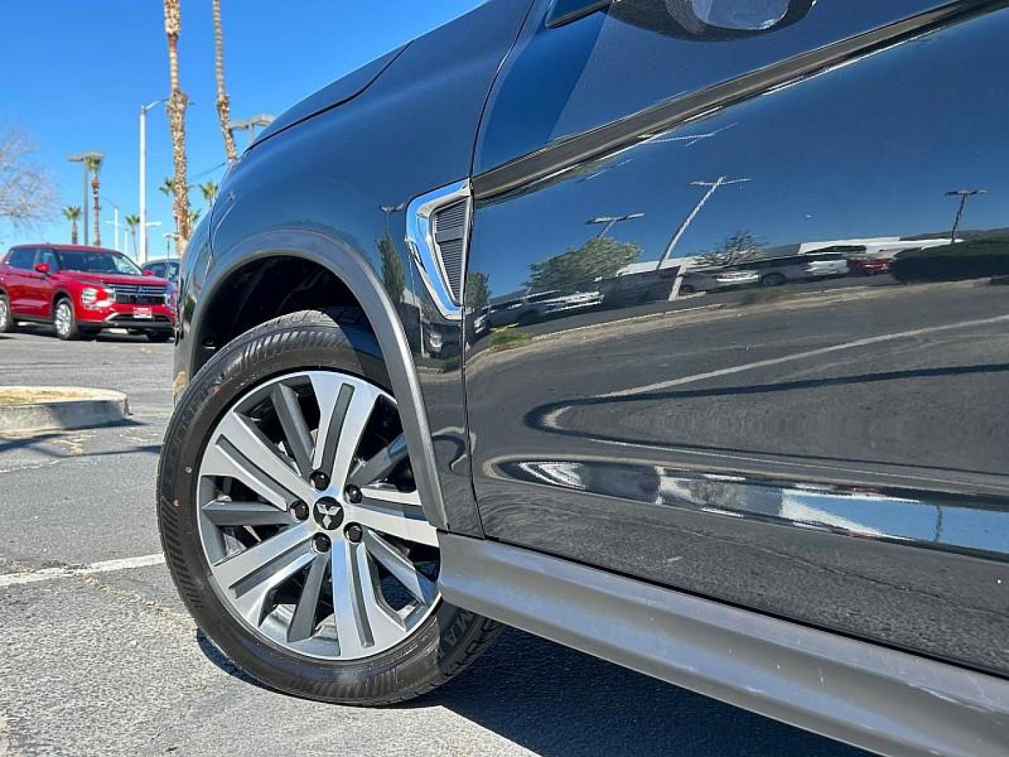 2022 Mitsubishi Outlander Sport (JA4APVAU4NU) with an 4-Cyl 2.0 Liter engine, Automatic CVT transmission, located at 412 Auto Vista Drive, Palmdale, CA, 93551, (661) 945-0620, 34.592636, -118.136681 - Photo#10