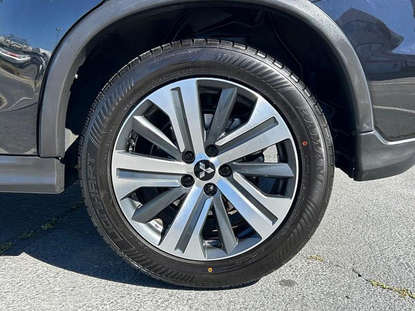 2022 Mitsubishi Outlander Sport (JA4APVAU4NU) with an 4-Cyl 2.0 Liter engine, Automatic CVT transmission, located at 412 Auto Vista Drive, Palmdale, CA, 93551, (661) 945-0620, 34.592636, -118.136681 - Photo#13