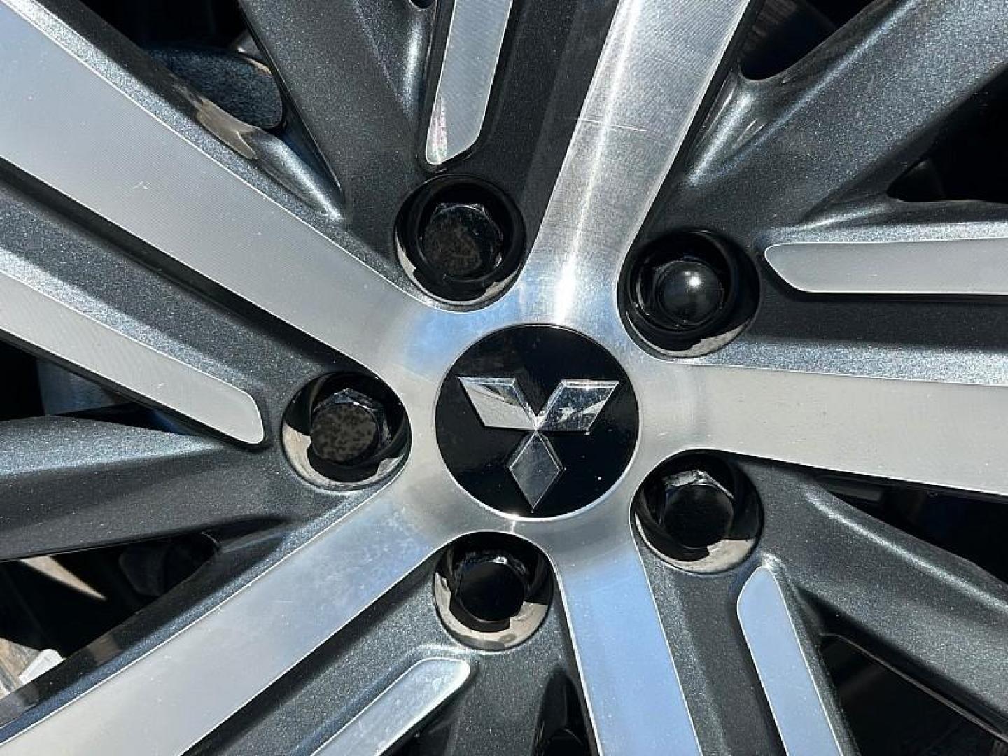 2022 Mitsubishi Outlander Sport (JA4APVAU4NU) with an 4-Cyl 2.0 Liter engine, Automatic CVT transmission, located at 412 Auto Vista Drive, Palmdale, CA, 93551, (661) 945-0620, 34.592636, -118.136681 - Photo#15