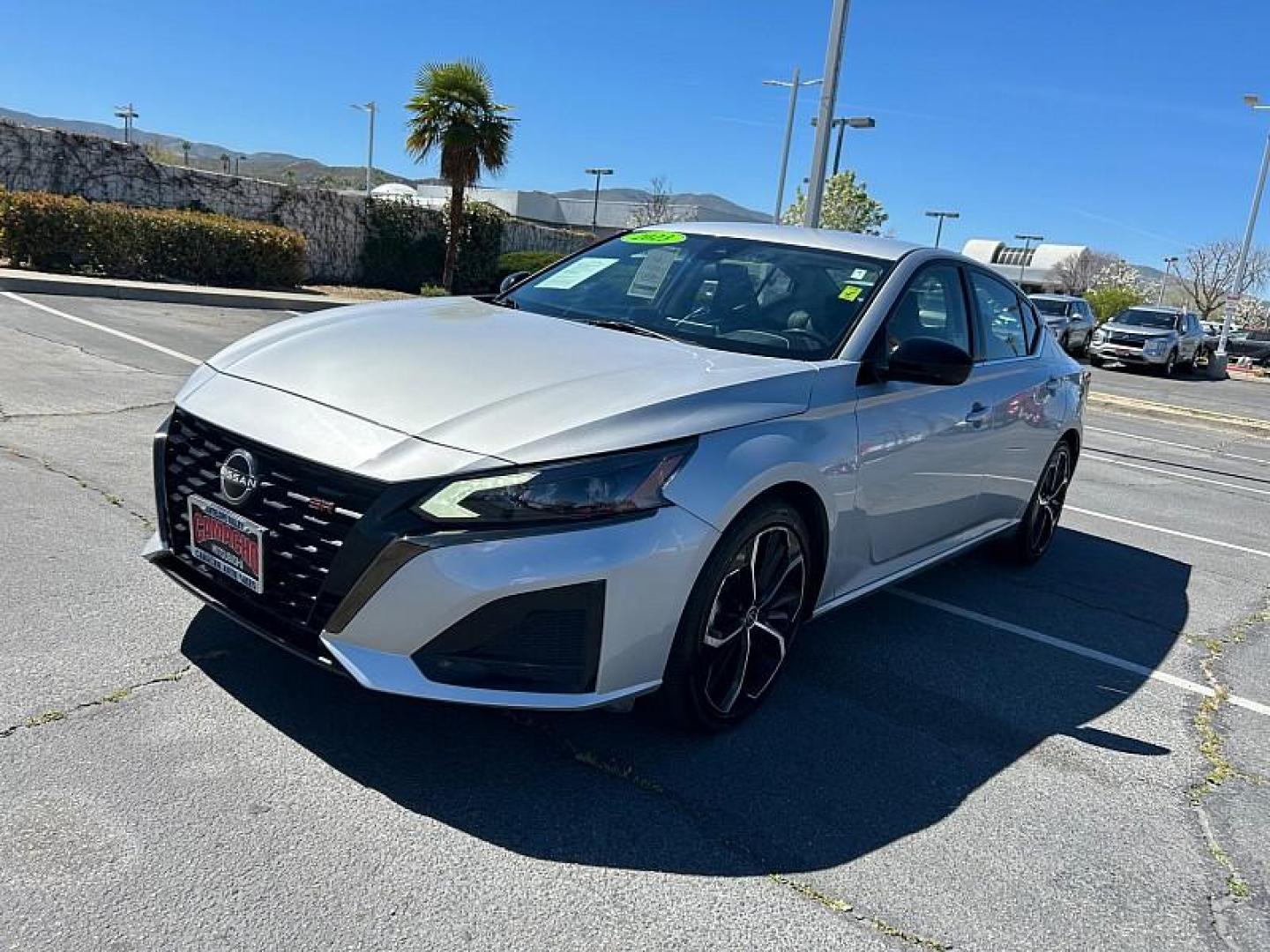 2023 SILVER Nissan Altima (1N4BL4CV1PN) with an 4-Cyl 2.5 Liter engine, Automatic Xtronic CVT transmission, located at 412 Auto Vista Drive, Palmdale, CA, 93551, (661) 945-0620, 34.592636, -118.136681 - Photo#2