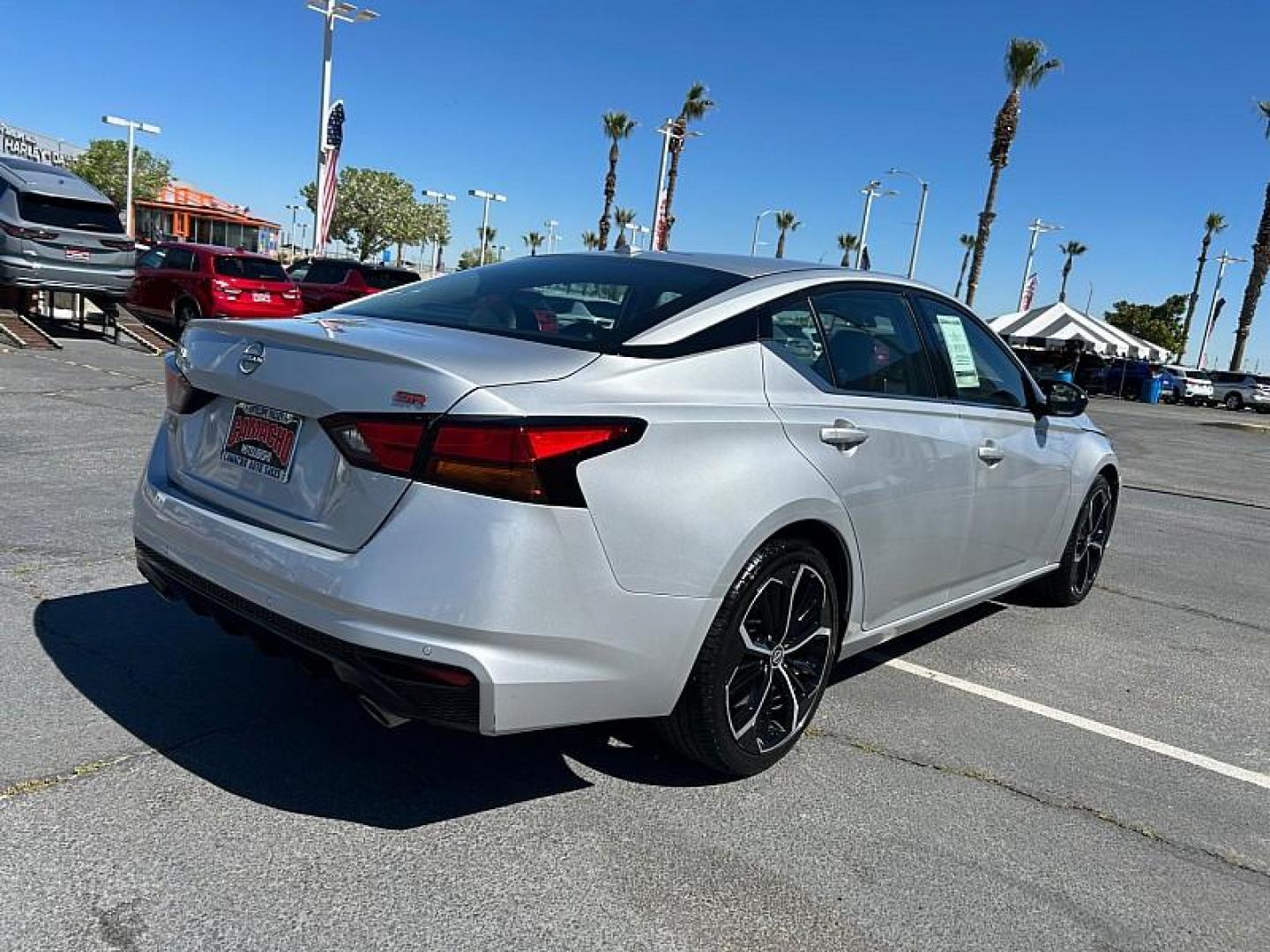 2023 SILVER Nissan Altima (1N4BL4CV1PN) with an 4-Cyl 2.5 Liter engine, Automatic Xtronic CVT transmission, located at 412 Auto Vista Drive, Palmdale, CA, 93551, (661) 945-0620, 34.592636, -118.136681 - Photo#6