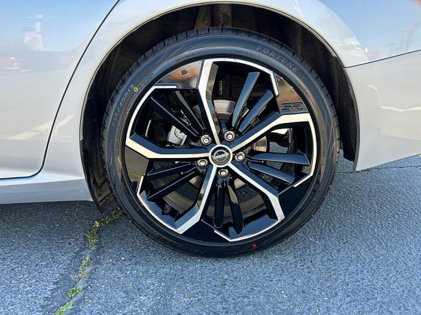 2023 SILVER Nissan Altima (1N4BL4CV1PN) with an 4-Cyl 2.5 Liter engine, Automatic Xtronic CVT transmission, located at 412 Auto Vista Drive, Palmdale, CA, 93551, (661) 945-0620, 34.592636, -118.136681 - Photo#13