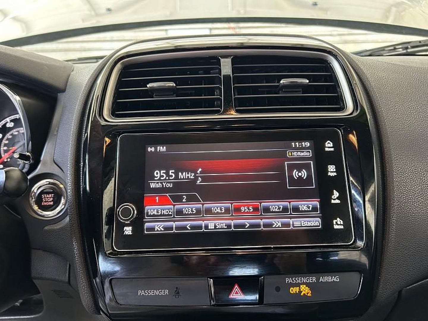 2019 SILVER Mitsubishi Outlander Sport (JA4AP4AW0KU) with an 4-Cyl 2.4 Liter engine, Automatic CVT w/Sportronic transmission, located at 412 Auto Vista Drive, Palmdale, CA, 93551, (661) 945-0620, 34.592636, -118.136681 - Photo#21