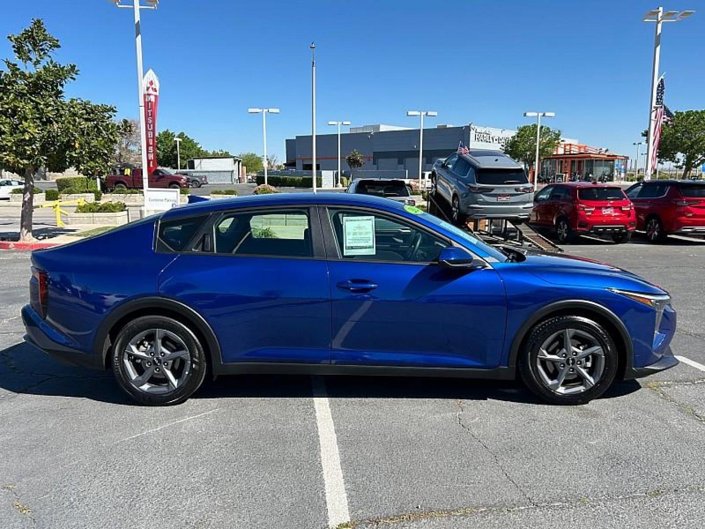 2025 BLUE Kia K4 (3KPFT4DE3SE) with an 4-Cyl 2.0 Liter engine, Automatic IVT transmission, located at 412 Auto Vista Drive, Palmdale, CA, 93551, (661) 945-0620, 34.592636, -118.136681 - Photo#7