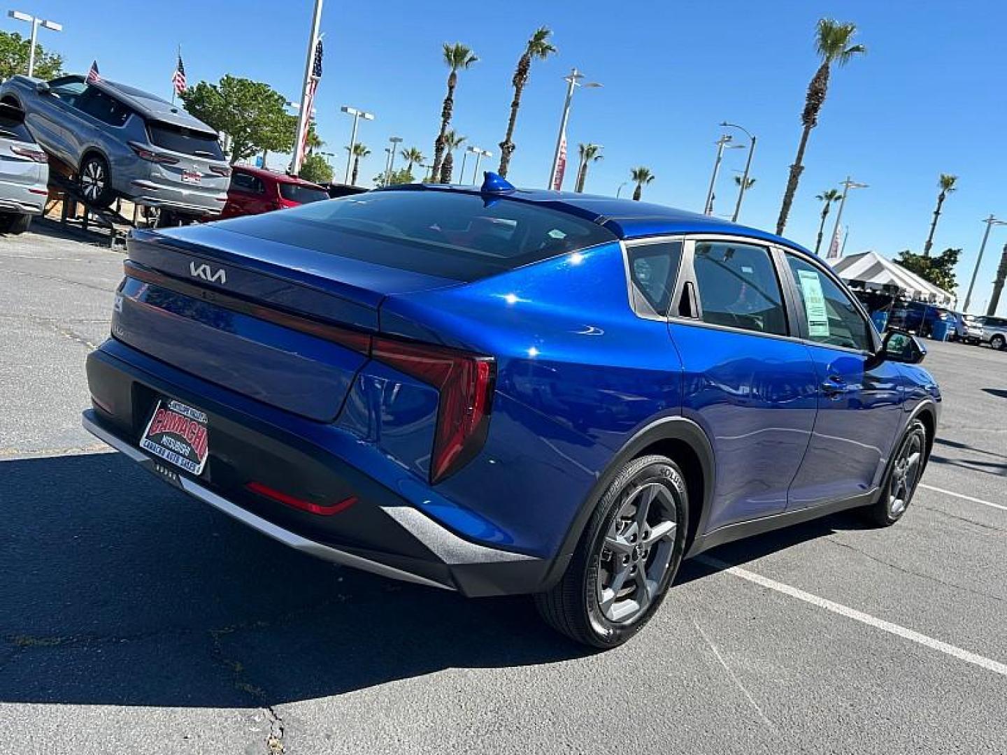 2025 BLUE Kia K4 (3KPFT4DE3SE) with an 4-Cyl 2.0 Liter engine, Automatic IVT transmission, located at 412 Auto Vista Drive, Palmdale, CA, 93551, (661) 945-0620, 34.592636, -118.136681 - Photo#8