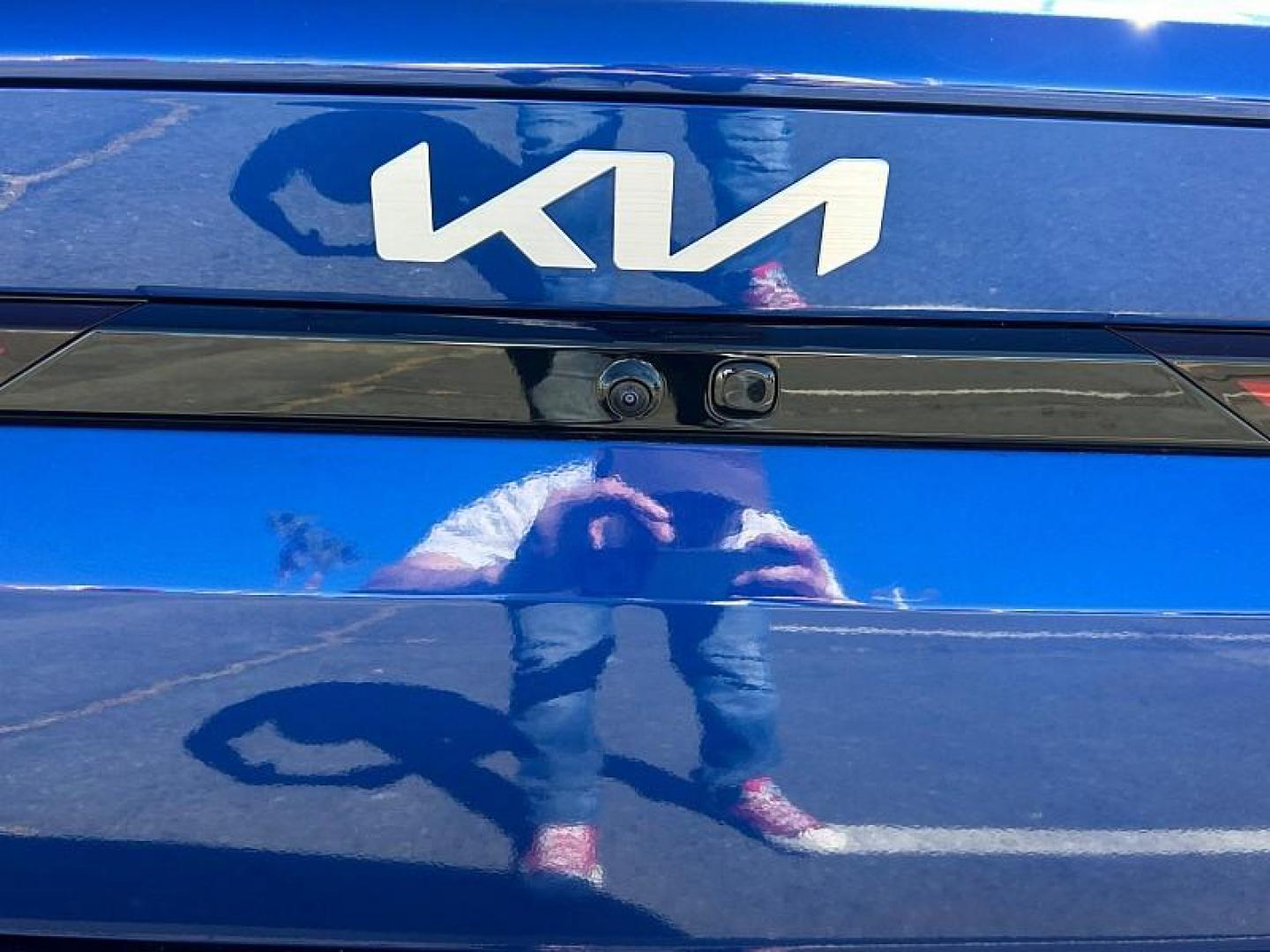 2025 BLUE Kia K4 (3KPFT4DE3SE) with an 4-Cyl 2.0 Liter engine, Automatic IVT transmission, located at 412 Auto Vista Drive, Palmdale, CA, 93551, (661) 945-0620, 34.592636, -118.136681 - Photo#14