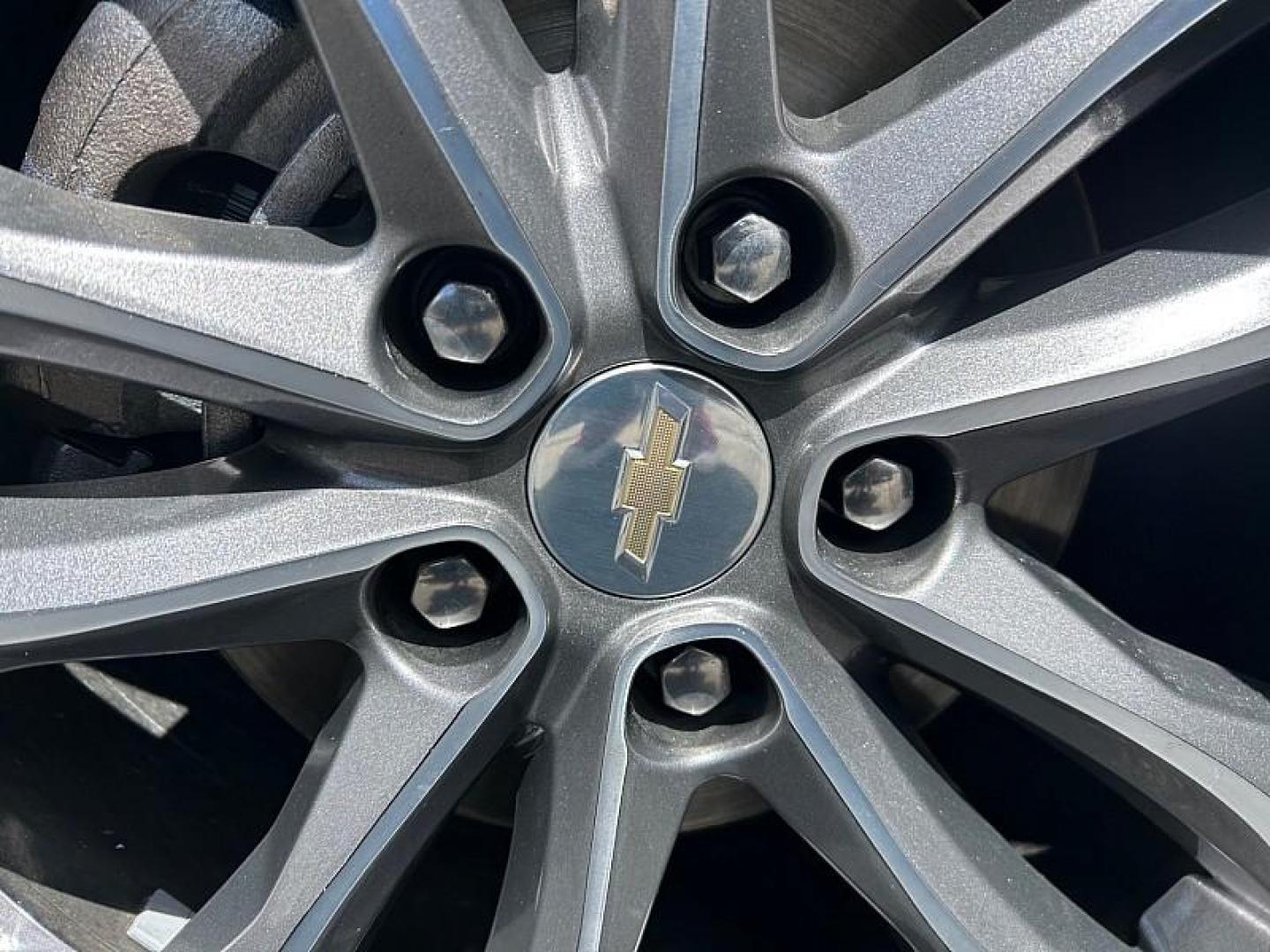 2024 GRAY Chevrolet Malibu (1G1ZE5ST6RF) with an 4-Cyl Turbo 1.5 Liter engine, Automatic CVT transmission, located at 412 Auto Vista Drive, Palmdale, CA, 93551, (661) 945-0620, 34.592636, -118.136681 - Photo#13