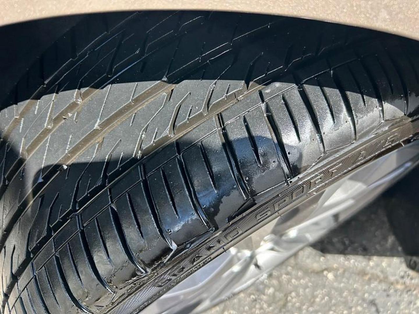 2024 GRAY Chevrolet Malibu (1G1ZE5ST6RF) with an 4-Cyl Turbo 1.5 Liter engine, Automatic CVT transmission, located at 412 Auto Vista Drive, Palmdale, CA, 93551, (661) 945-0620, 34.592636, -118.136681 - Photo#14