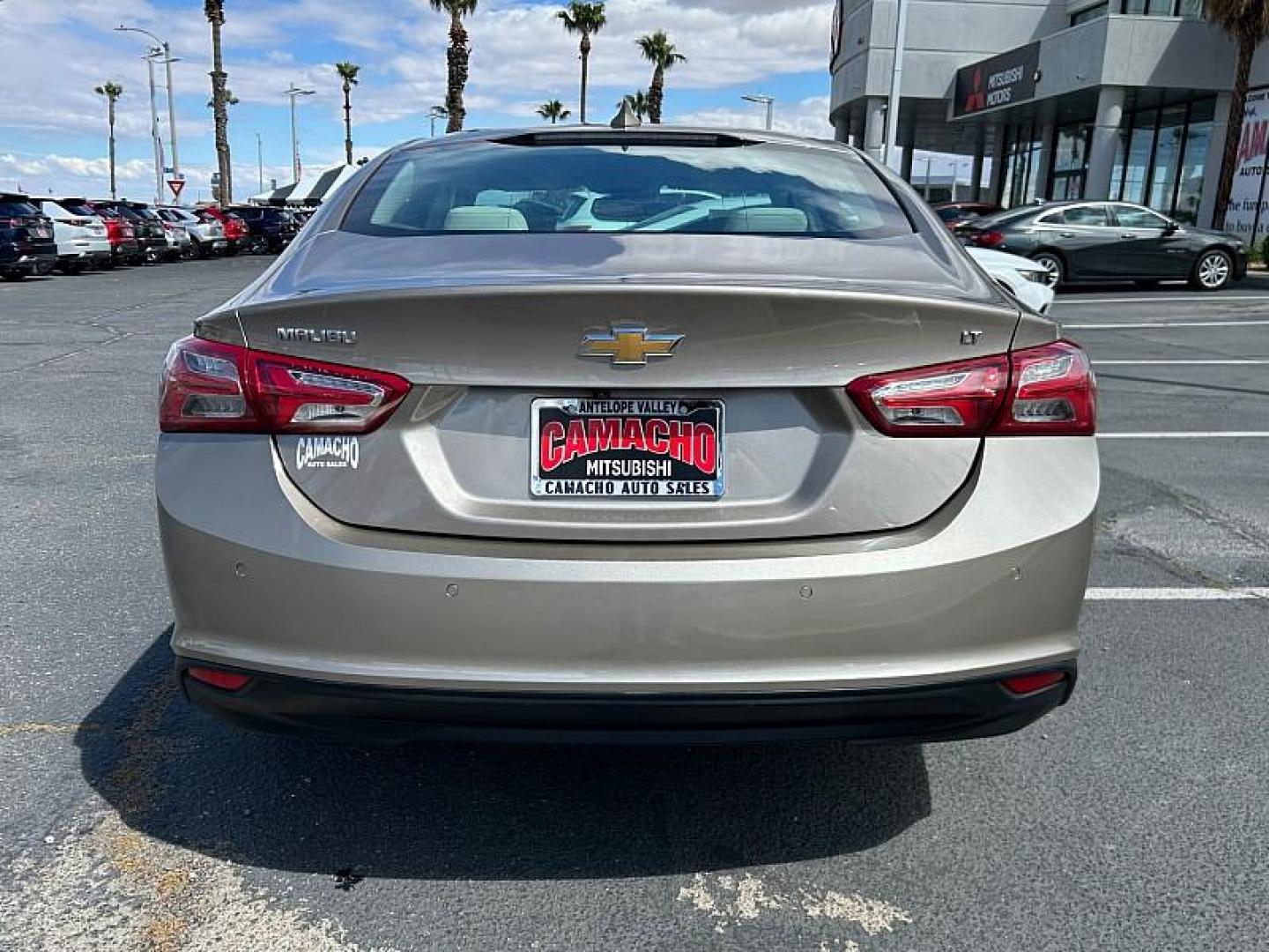 2024 GRAY Chevrolet Malibu (1G1ZE5ST6RF) with an 4-Cyl Turbo 1.5 Liter engine, Automatic CVT transmission, located at 412 Auto Vista Drive, Palmdale, CA, 93551, (661) 945-0620, 34.592636, -118.136681 - Photo#6