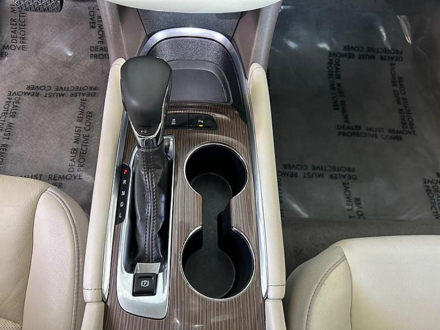 2024 GRAY Chevrolet Malibu (1G1ZE5ST6RF) with an 4-Cyl Turbo 1.5 Liter engine, Automatic CVT transmission, located at 412 Auto Vista Drive, Palmdale, CA, 93551, (661) 945-0620, 34.592636, -118.136681 - Photo#22