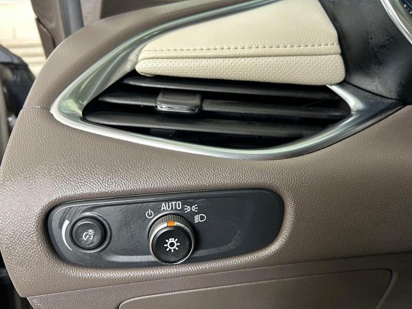 2024 GRAY Chevrolet Malibu (1G1ZE5ST6RF) with an 4-Cyl Turbo 1.5 Liter engine, Automatic CVT transmission, located at 412 Auto Vista Drive, Palmdale, CA, 93551, (661) 945-0620, 34.592636, -118.136681 - Photo#28