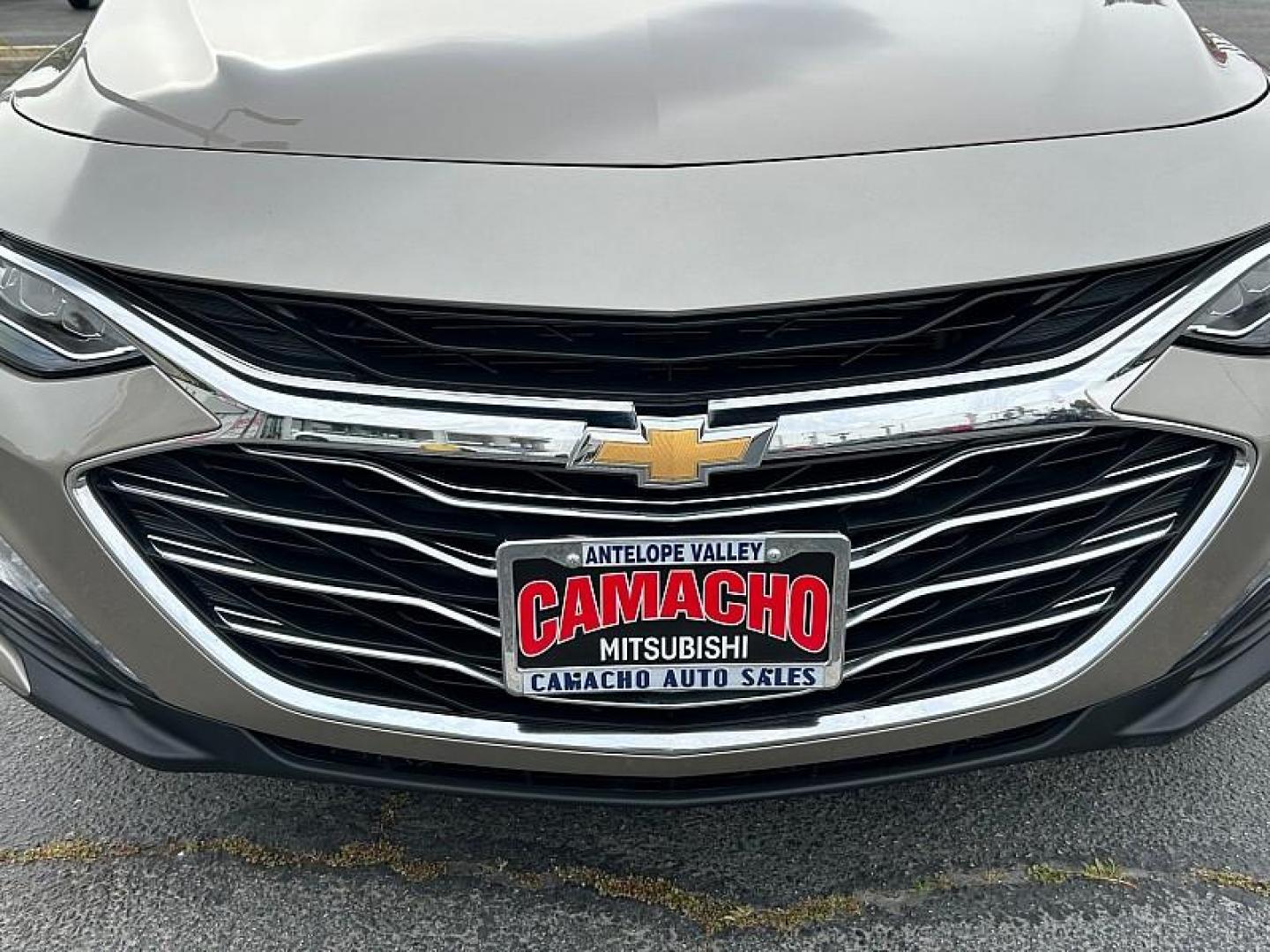 2024 GOLD Chevrolet Malibu (1G1ZE5ST6RF) with an 4-Cyl Turbo 1.5 Liter engine, Automatic CVT transmission, located at 412 Auto Vista Drive, Palmdale, CA, 93551, (661) 945-0620, 34.592636, -118.136681 - Photo#8