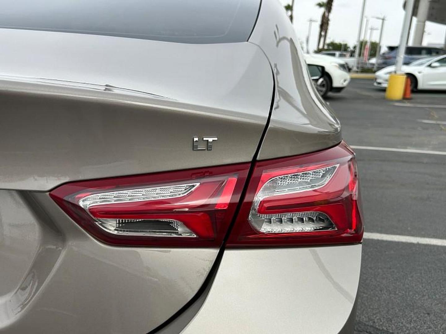 2024 GOLD Chevrolet Malibu (1G1ZE5ST6RF) with an 4-Cyl Turbo 1.5 Liter engine, Automatic CVT transmission, located at 412 Auto Vista Drive, Palmdale, CA, 93551, (661) 945-0620, 34.592636, -118.136681 - Photo#12