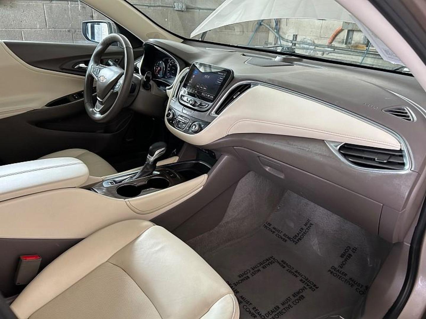 2024 GOLD Chevrolet Malibu (1G1ZE5ST6RF) with an 4-Cyl Turbo 1.5 Liter engine, Automatic CVT transmission, located at 412 Auto Vista Drive, Palmdale, CA, 93551, (661) 945-0620, 34.592636, -118.136681 - Photo#25