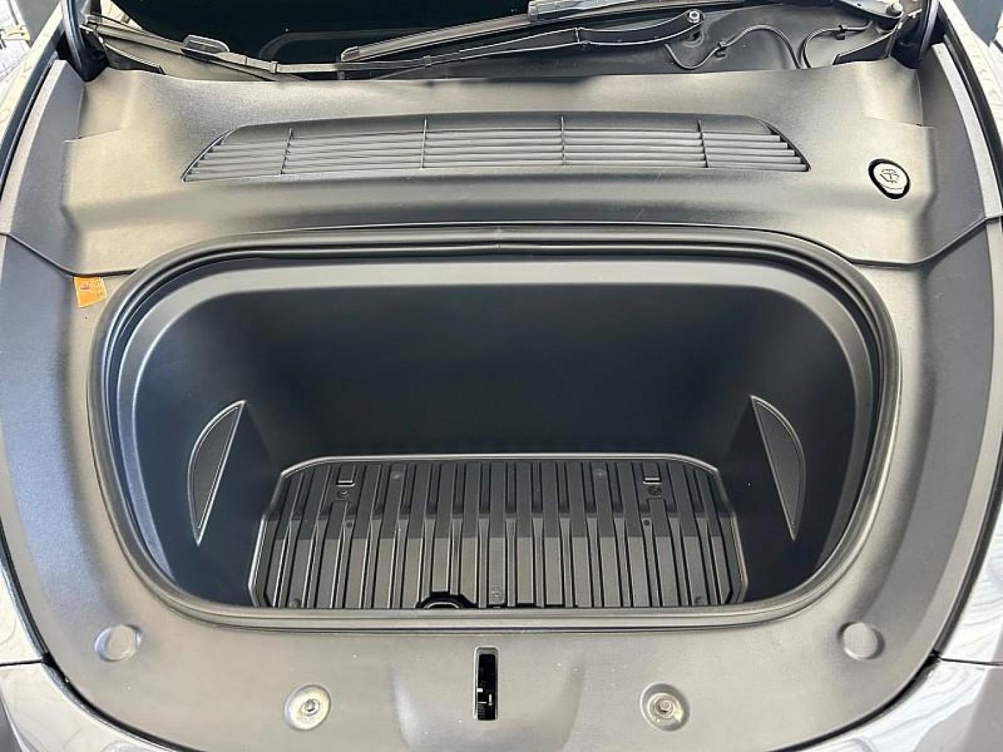 2023 GRAY Tesla Model Y (7SAYGDEE0PA) with an Dual AC Electric Motors engine, Single-Speed Fixed Gear transmission, located at 412 Auto Vista Drive, Palmdale, CA, 93551, (661) 945-0620, 34.592636, -118.136681 - Photo#29
