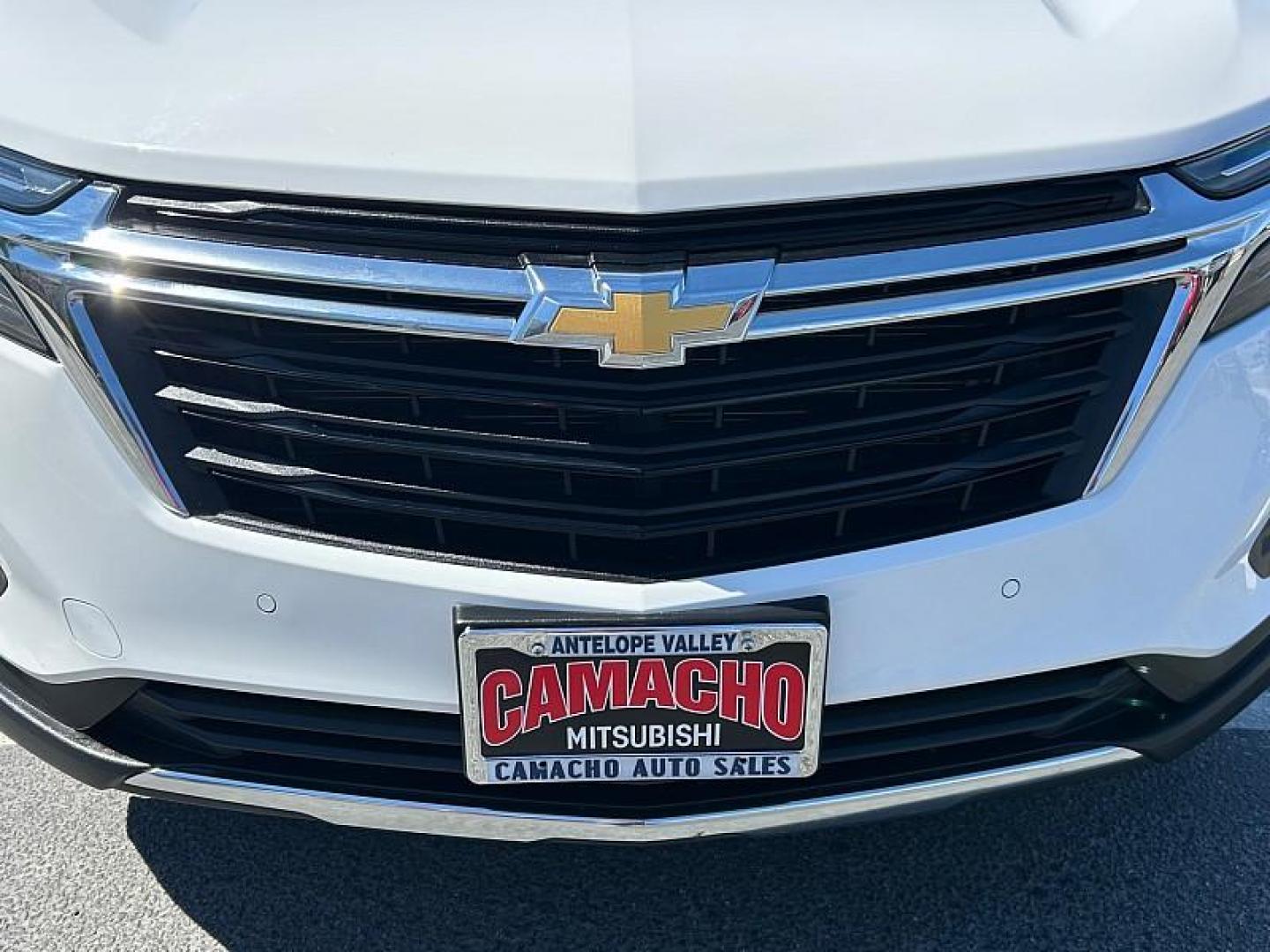 2024 WHITE Chevrolet Equinox (3GNAXKEG0RL) with an 4-Cyl Turbo 1.5 Liter engine, Automatic 6-Spd w/Overdrive transmission, located at 412 Auto Vista Drive, Palmdale, CA, 93551, (661) 945-0620, 34.592636, -118.136681 - Photo#11