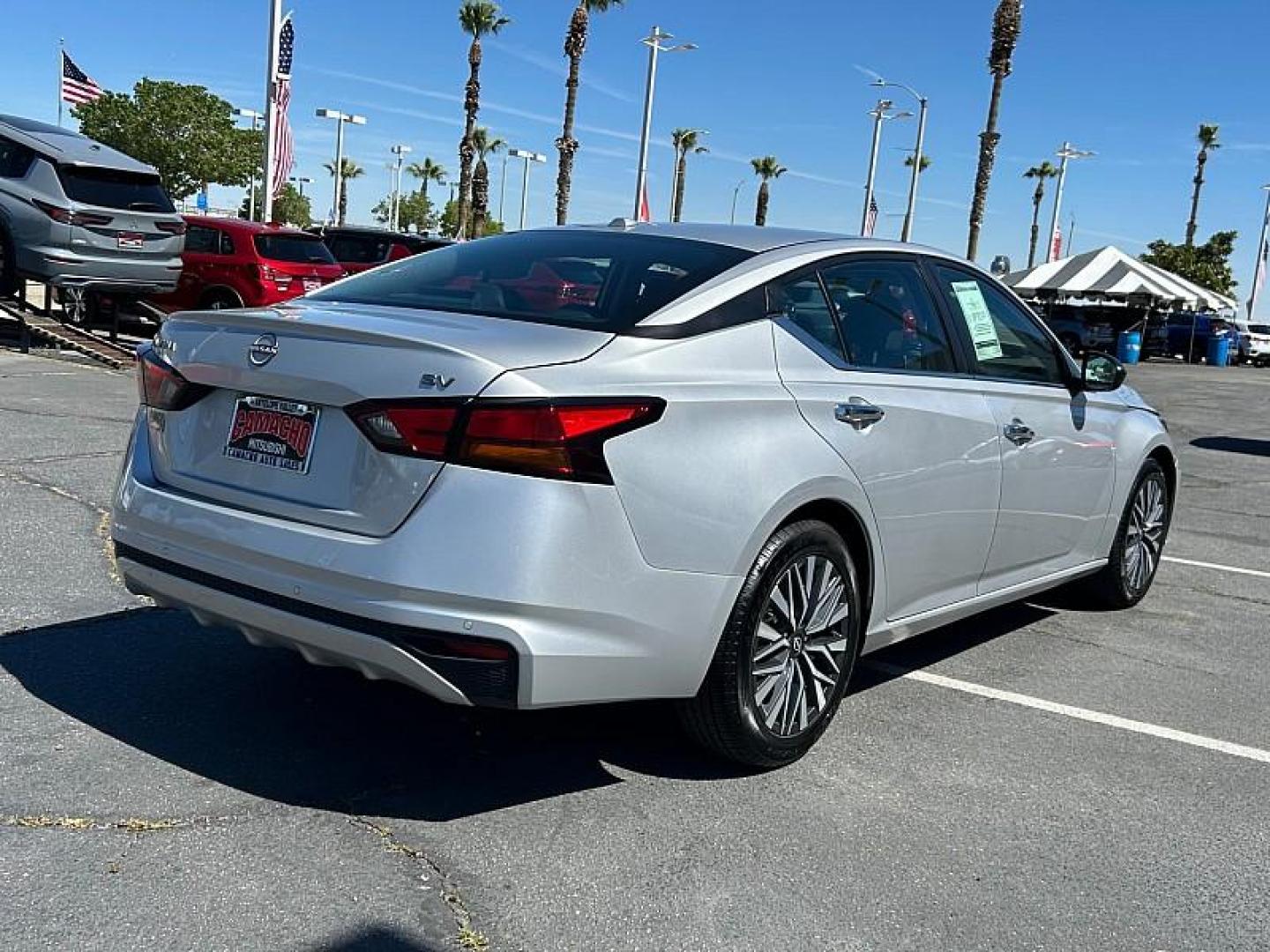 2024 SILVER Nissan Altima (1N4BL4DV6RN) with an 4-Cyl 2.5 Liter engine, Automatic Xtronic CVT transmission, located at 412 Auto Vista Drive, Palmdale, CA, 93551, (661) 945-0620, 34.592636, -118.136681 - Photo#2