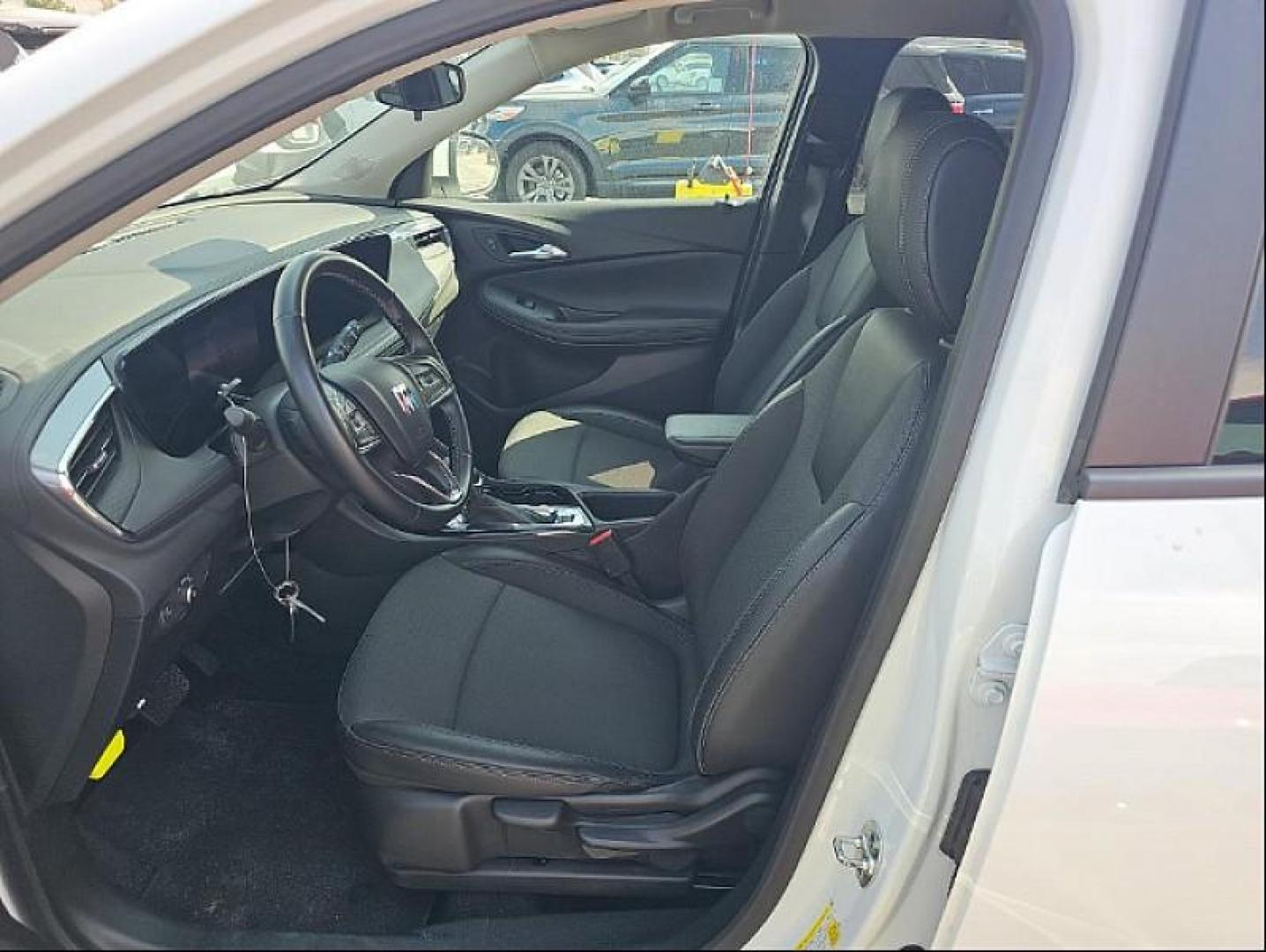 2025 WHITE Buick Encore GX (KL4AMBSL6SB) with an 4-Cyl 1.3 Liter engine, Automatic CVT transmission, located at 412 Auto Vista Drive, Palmdale, CA, 93551, (661) 945-0620, 34.592636, -118.136681 - Photo#3