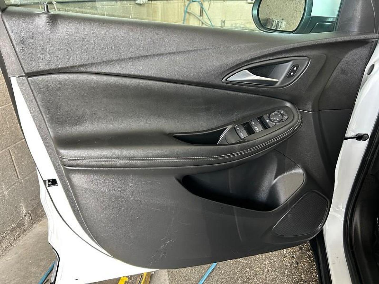 2025 Buick Encore GX (KL4AMBSL6SB) , Automatic CVT transmission, located at 412 Auto Vista Drive, Palmdale, CA, 93551, (661) 945-0620, 34.592636, -118.136681 - Photo#13