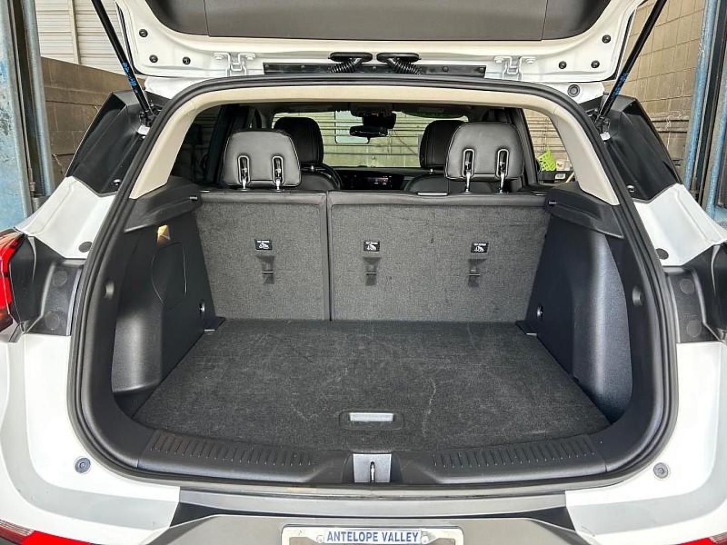 2025 Buick Encore GX (KL4AMBSL6SB) , Automatic CVT transmission, located at 412 Auto Vista Drive, Palmdale, CA, 93551, (661) 945-0620, 34.592636, -118.136681 - Photo#23