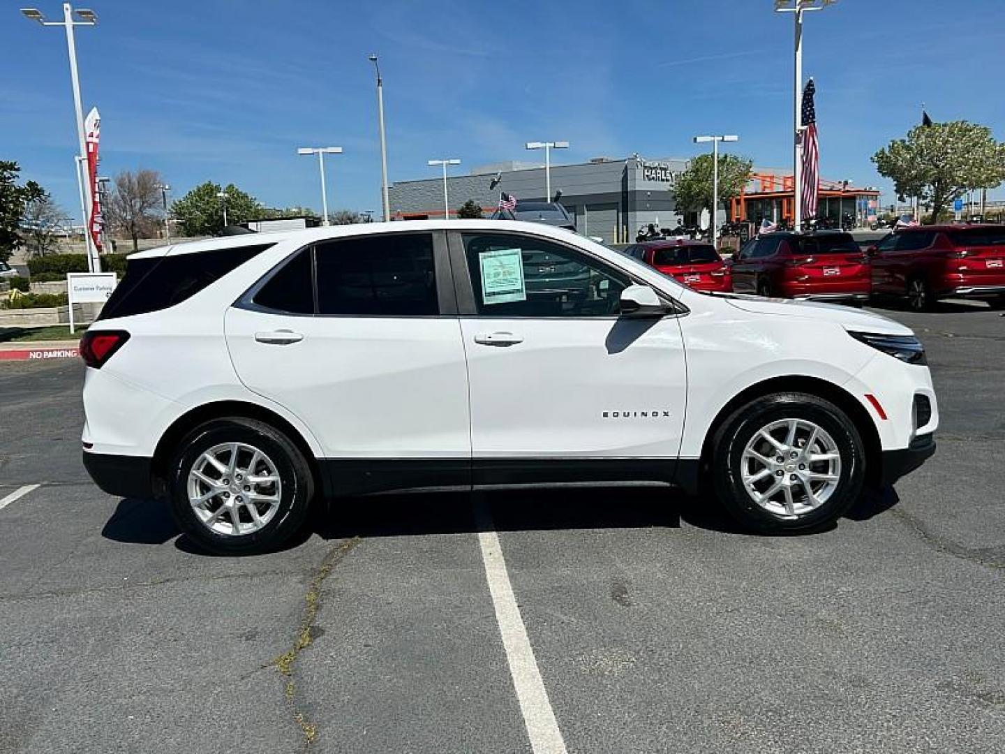 2024 WHITE Chevrolet Malibu (1G1ZD5STXRF) with an 4-Cyl Turbo 1.5 Liter engine, Automatic CVT transmission, located at 412 Auto Vista Drive, Palmdale, CA, 93551, (661) 945-0620, 34.592636, -118.136681 - Photo#11