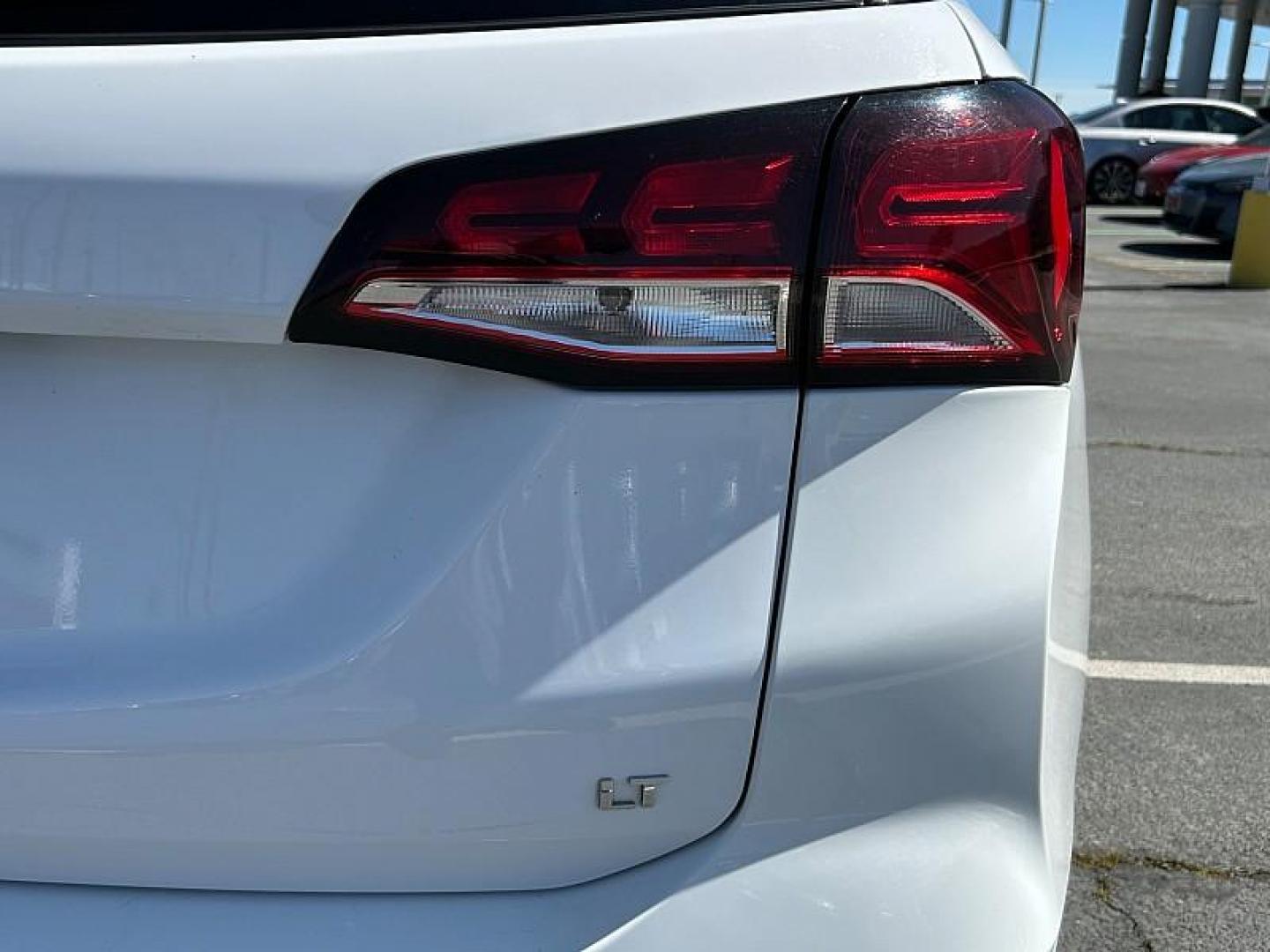 2024 WHITE Chevrolet Malibu (1G1ZD5STXRF) with an 4-Cyl Turbo 1.5 Liter engine, Automatic CVT transmission, located at 412 Auto Vista Drive, Palmdale, CA, 93551, (661) 945-0620, 34.592636, -118.136681 - Photo#13