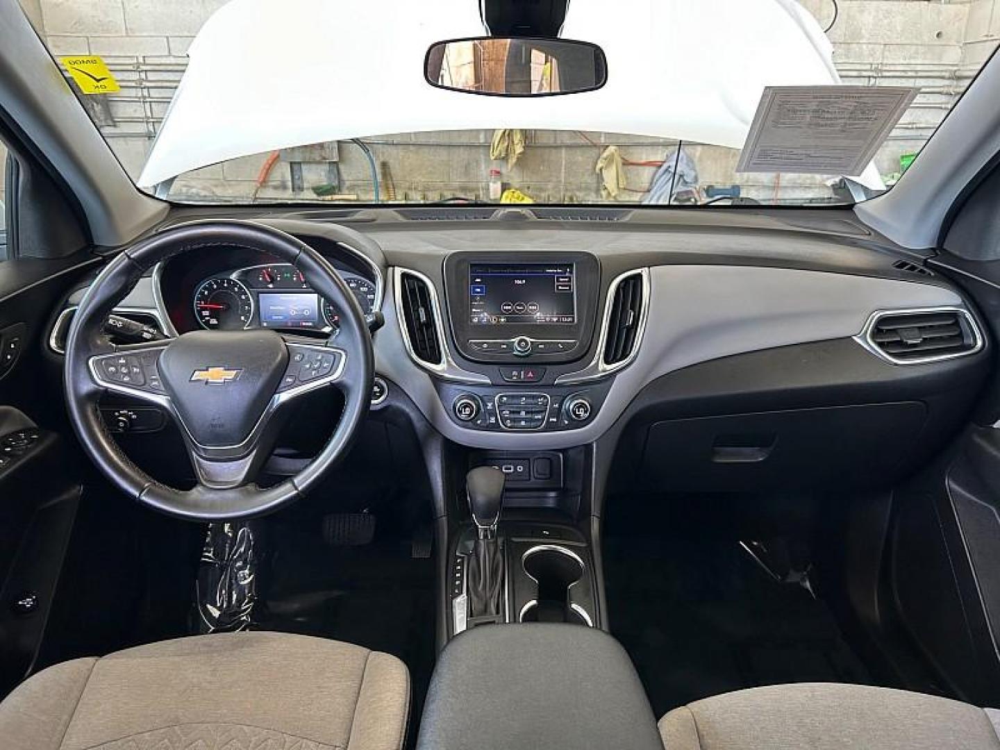 2024 WHITE Chevrolet Malibu (1G1ZD5STXRF) with an 4-Cyl Turbo 1.5 Liter engine, Automatic CVT transmission, located at 412 Auto Vista Drive, Palmdale, CA, 93551, (661) 945-0620, 34.592636, -118.136681 - Photo#19